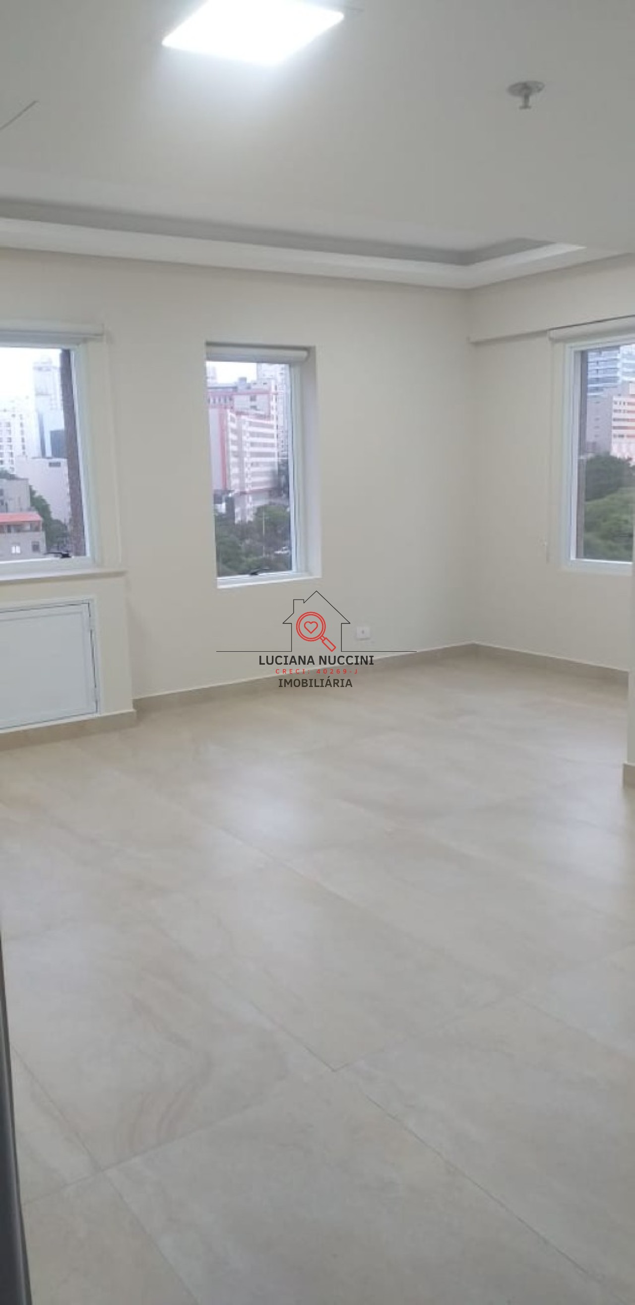 Conjunto Comercial na Liberdade - Ótima Localização