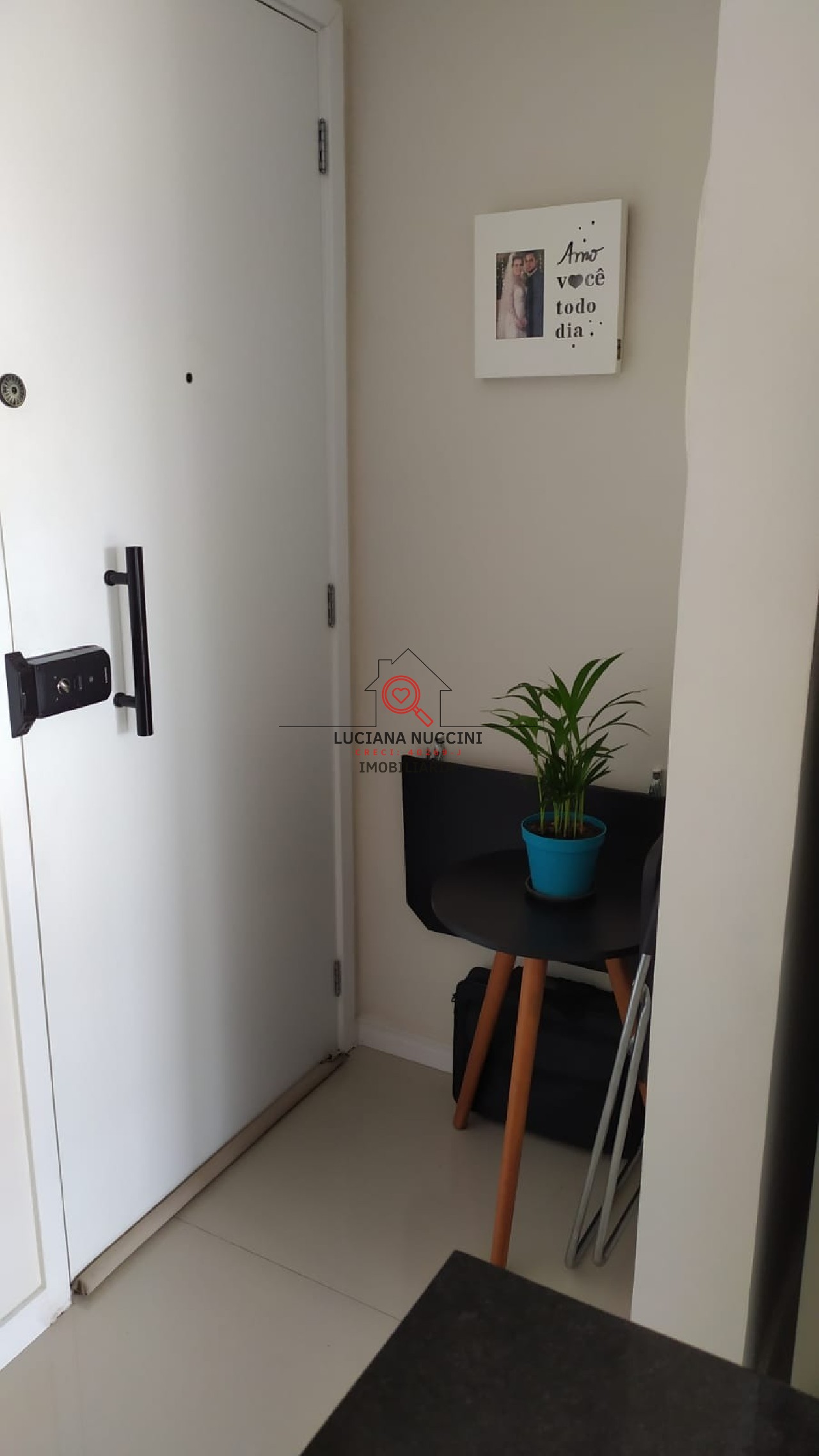 Apartamento à venda na Saúde, São Paulo-SP: 2 quartos, 1 suíte, sala, 2 banheiros, 1 vaga de garagem, 57m². Aproveite!