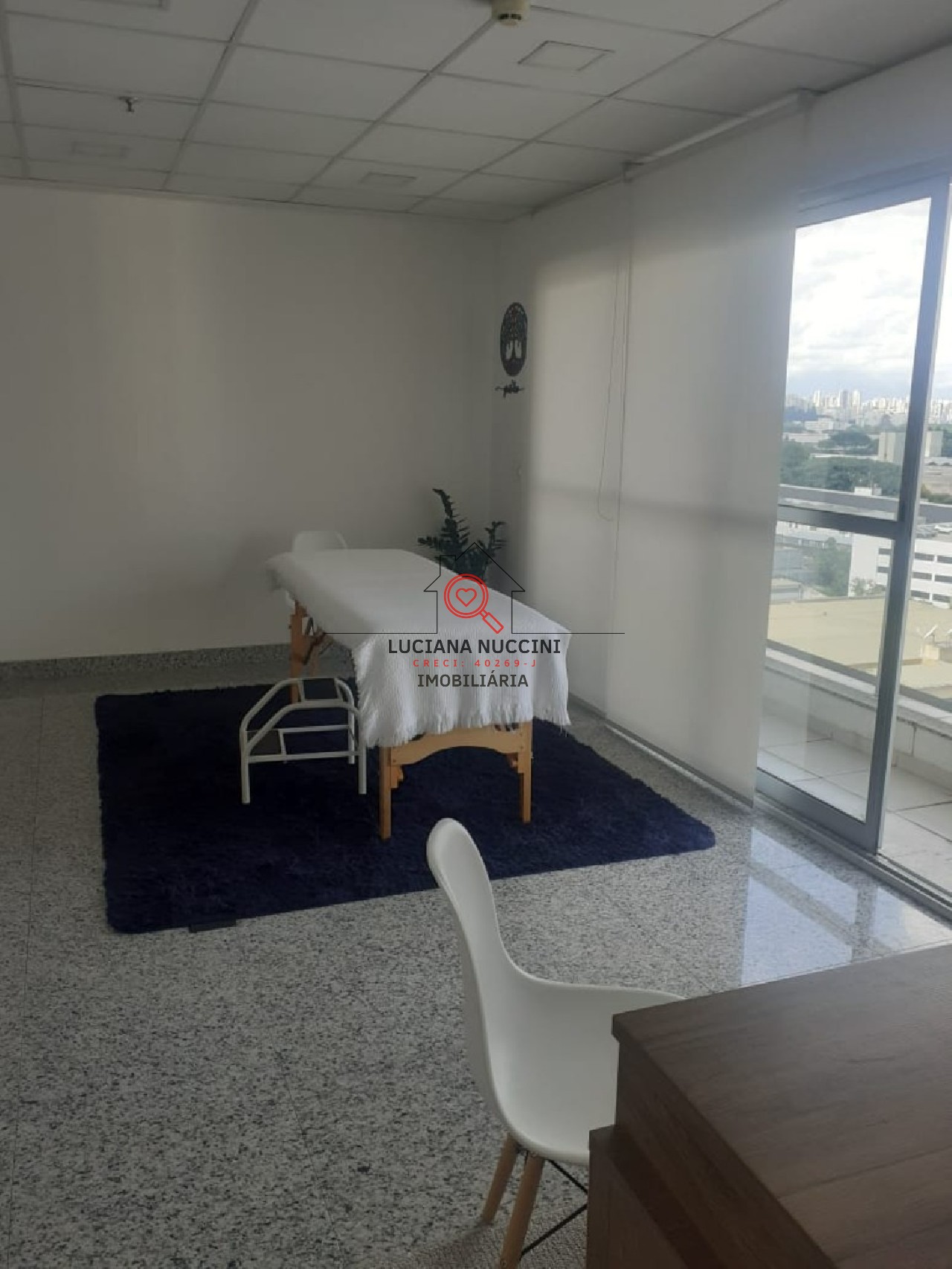 Venda de sala comercial de alto padrão na várzea da barra fu