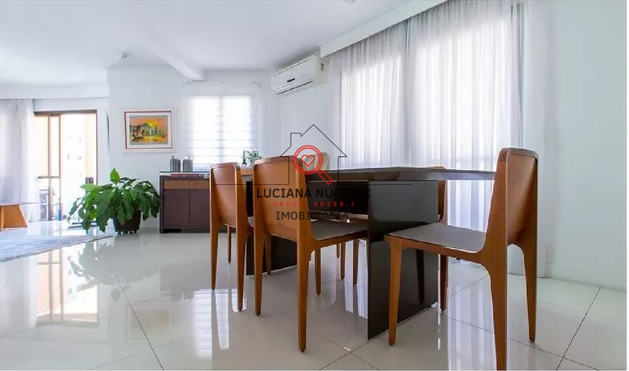 Elegante Apartamento de 4 Suítes com Área de Lazer