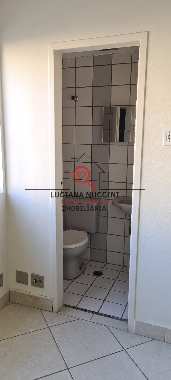Conjunto comercial de alto padrão para locação na Vila Mariana, São Paulo-SP: 2 salas, 2 banheiros, 1 vaga, 30m²!