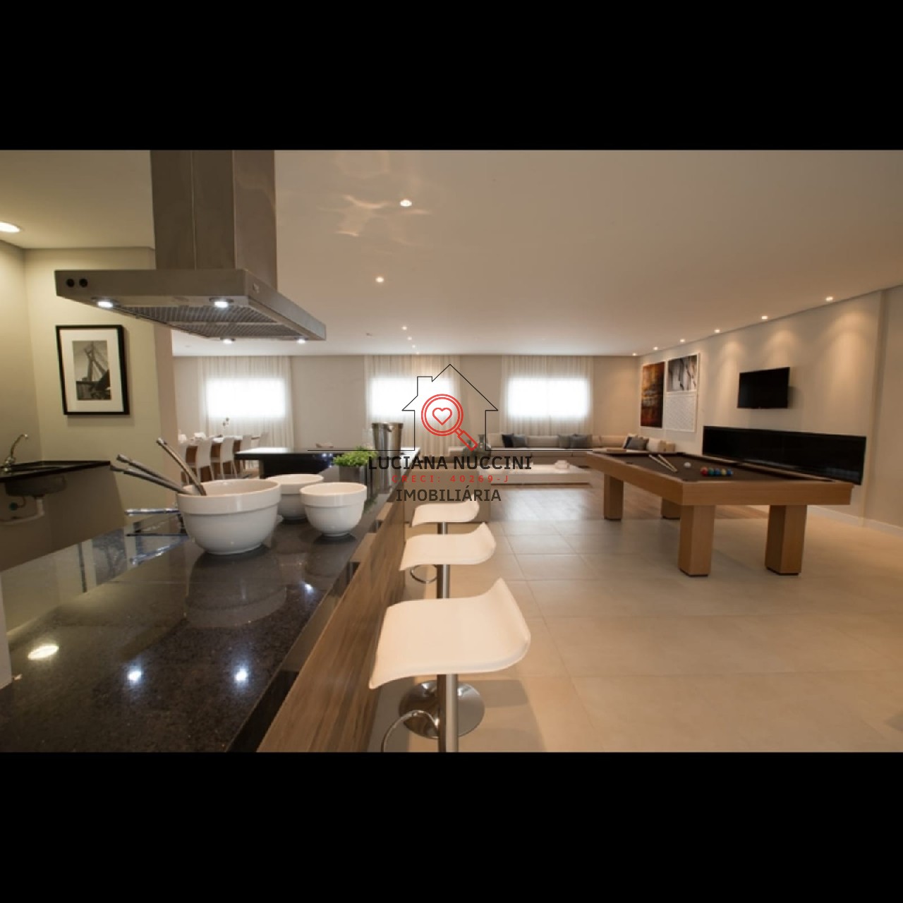 Apartamento à venda na Saúde, São Paulo-SP: 2 quartos, 1 suíte, sala, 2 banheiros, 1 vaga de garagem, 57m². Aproveite!