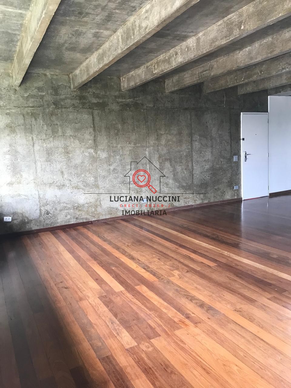 Apartamento de Luxo no Jardim Paulista: 3 Quartos, 1 Suíte, 147m² - Venda ou Locação em São Paulo-SP