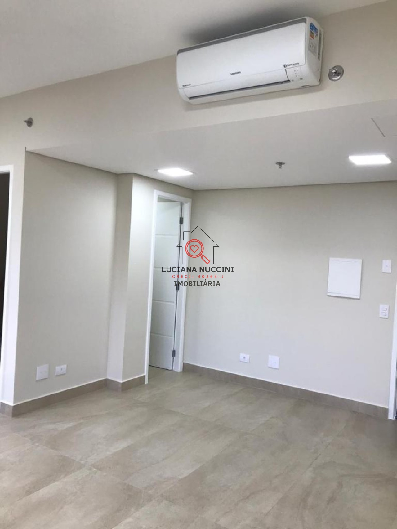 Conjunto comercial na liberdade - ótima localização