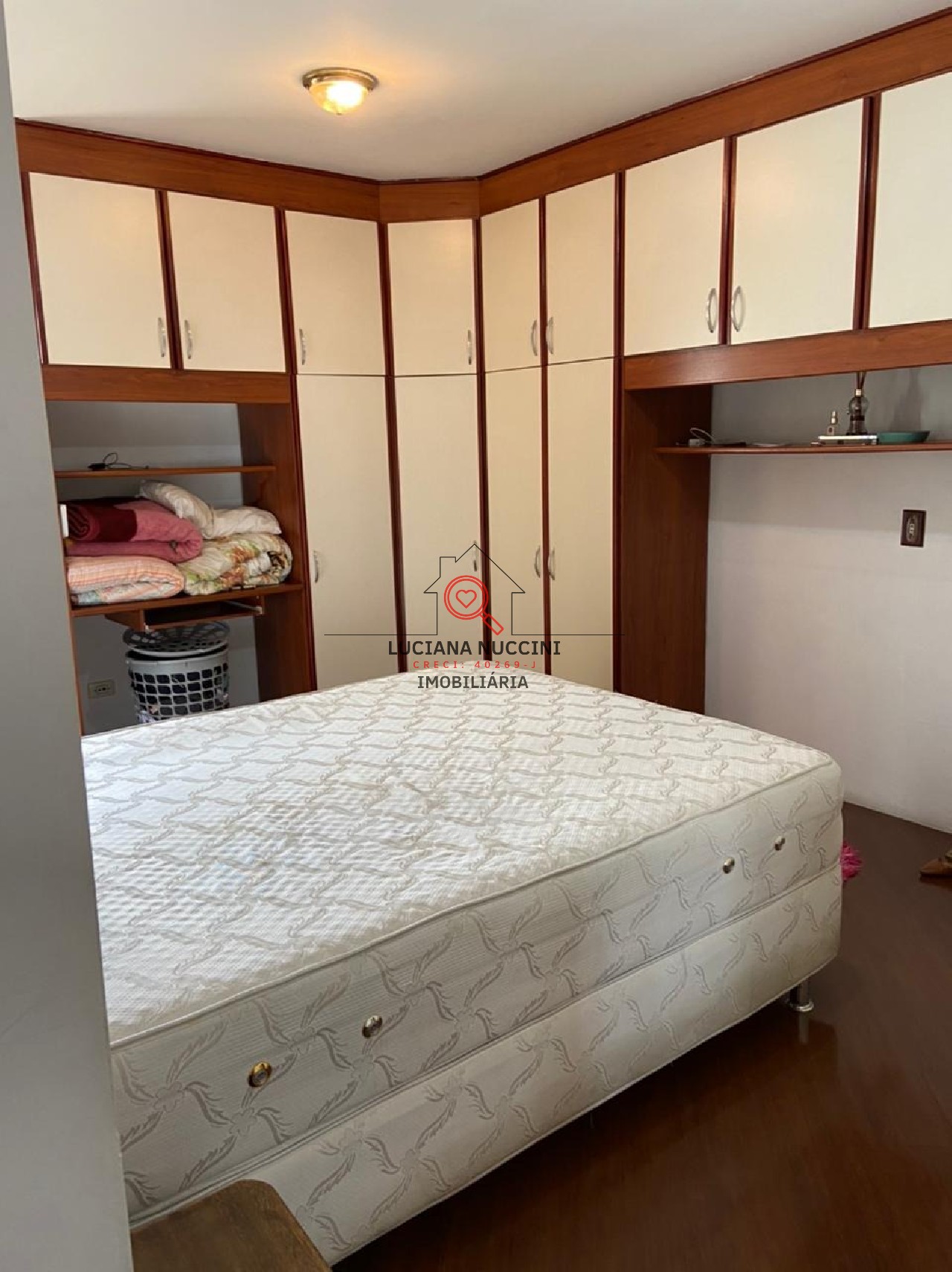 Imperdível casa de 4 quartos e 1 suíte na vila nair, são pau