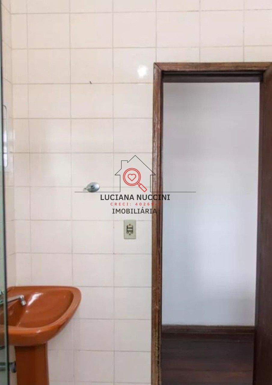 Imperdível oportunidade! Casa à venda em São Paulo-SP, bairro Jardim Maria Estela, 3 quartos, 1 suíte, 2 banheiros, 1 vaga, 145m².
