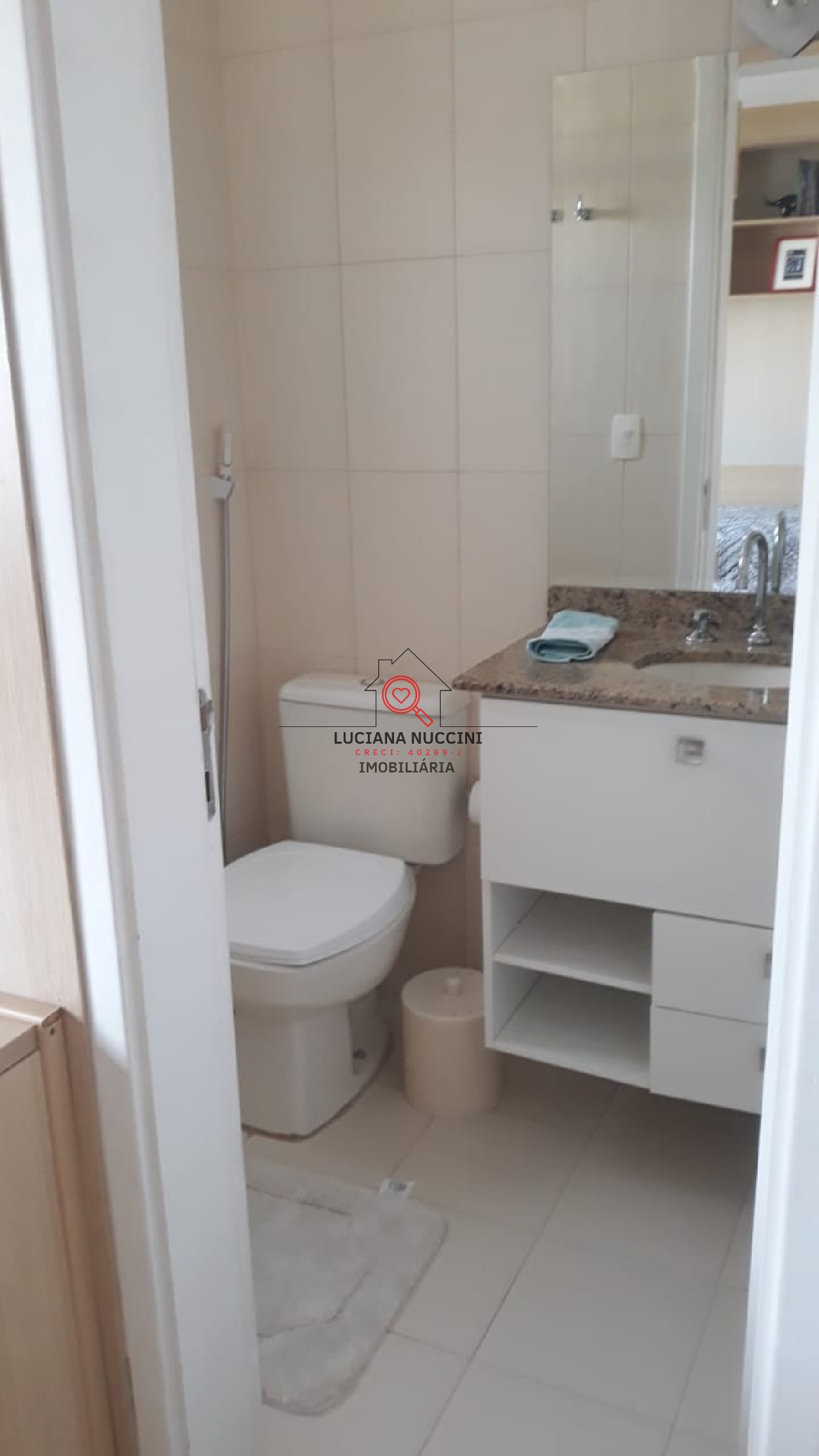 Apartamento de luxo com 3 suítes e 4 vagas na Vila Monumento, São Paulo-SP! 141m² de sofisticação e conforto.