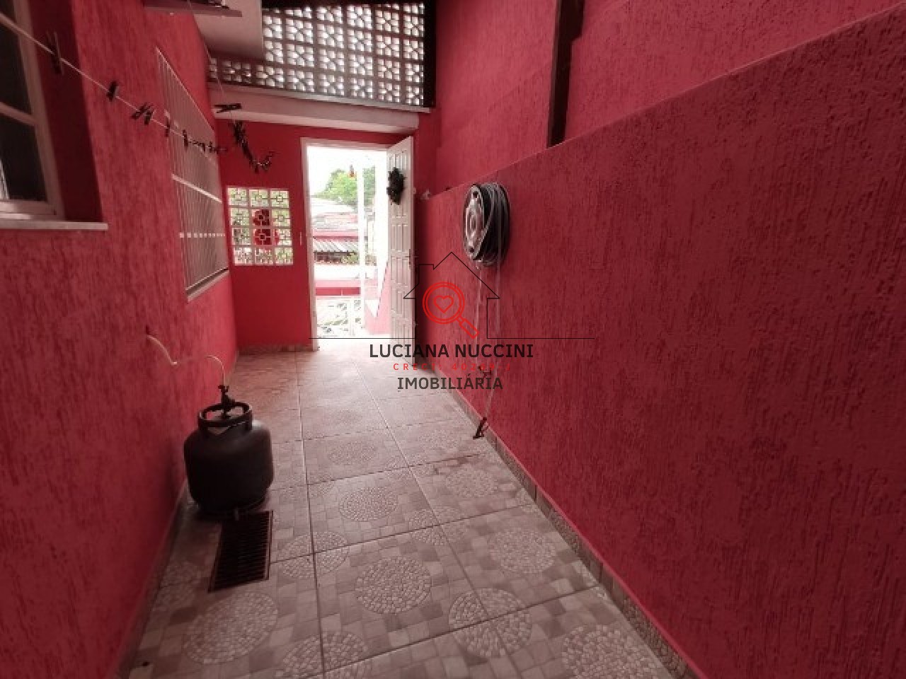 Casa à venda em São Paulo-SP, Vila Liviero: 2 quartos, 1 sala, 1 banheiro, 2 vagas de garagem, 154m² de área. Confira!
