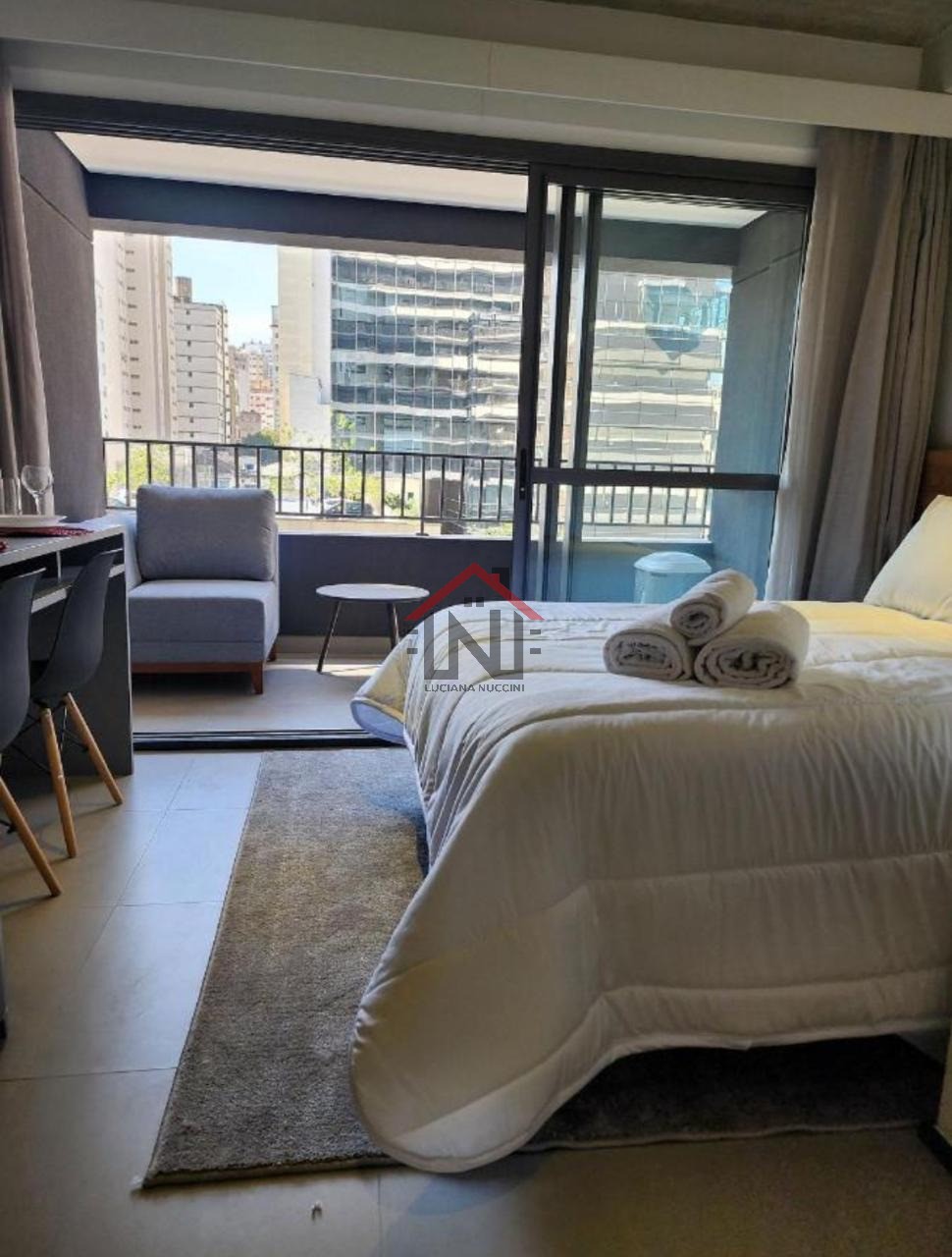 Studio à venda em Cerqueira César, São Paulo-SP: 1 quarto, 1 banheiro, 23m² de área.