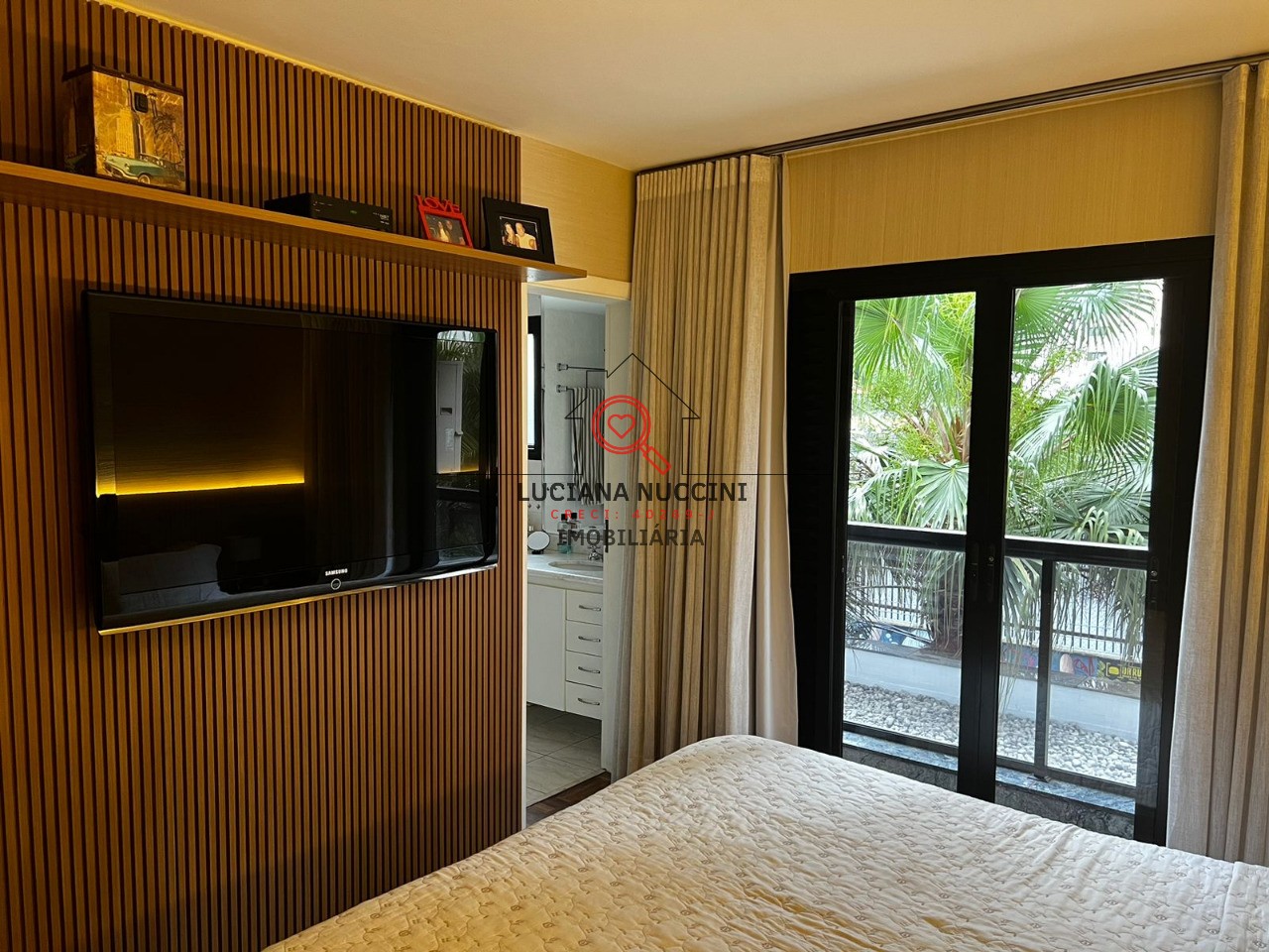 Apartamento de luxo à venda ou para locação em Indianópolis, São Paulo-SP: 3 quartos, 3 suítes, 2 salas, 3 vagas, 179m²