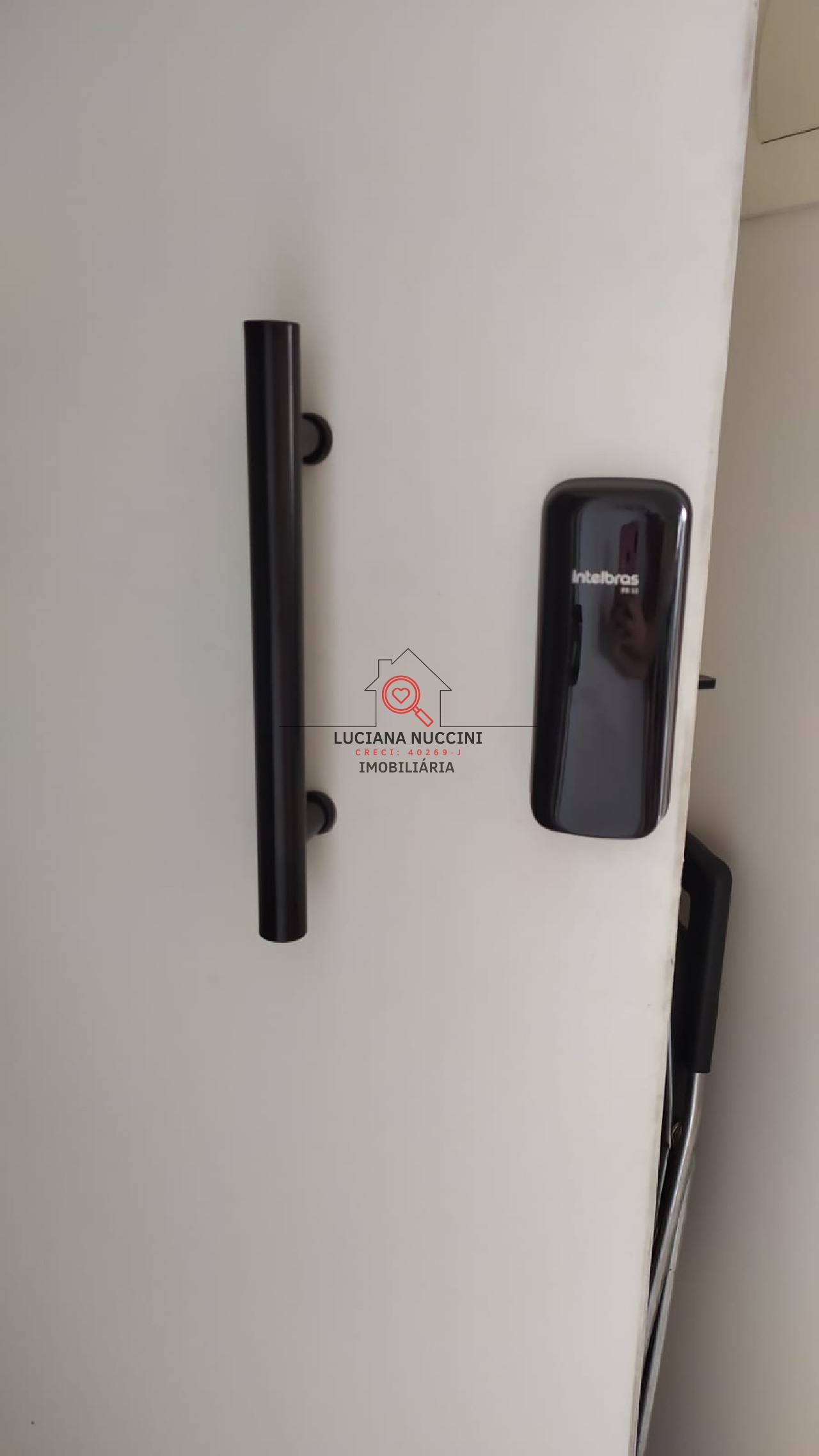 Apartamento à venda na Saúde, São Paulo-SP: 2 quartos, 1 suíte, sala, 2 banheiros, 1 vaga de garagem, 57m². Aproveite!