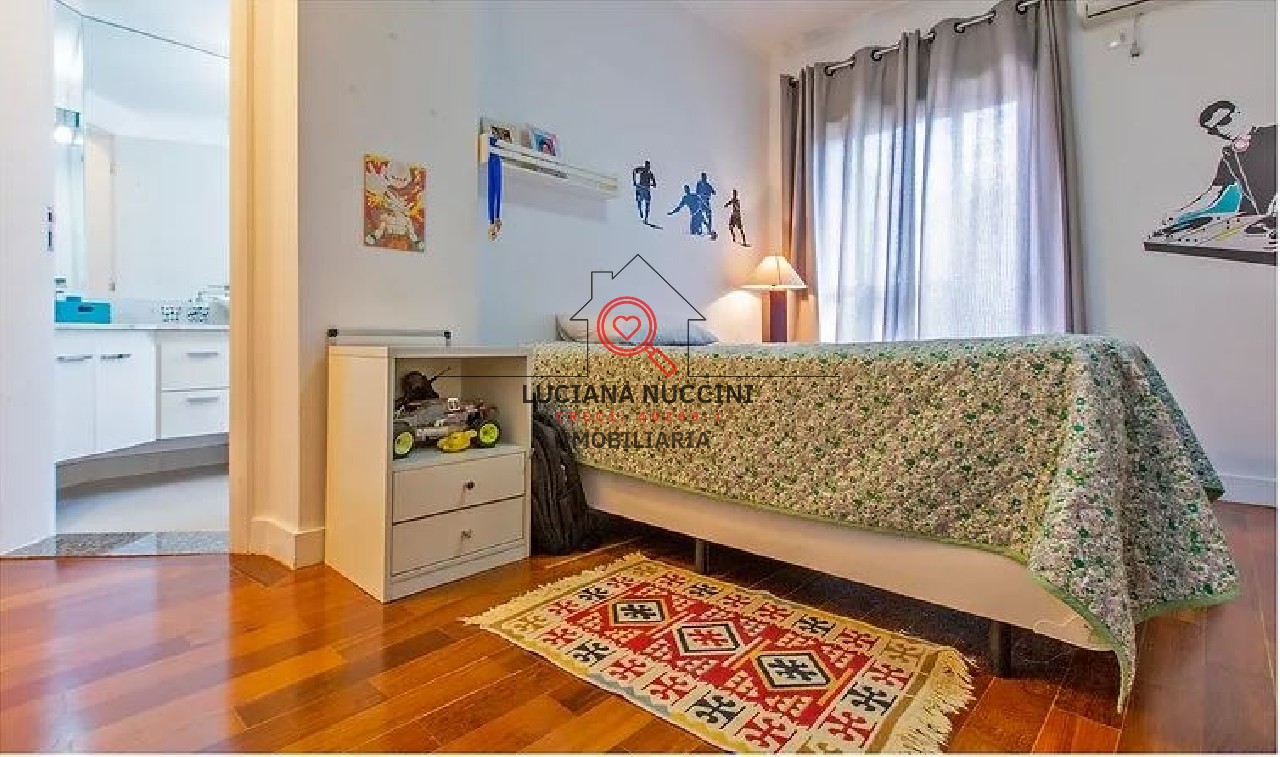Elegante Apartamento de 4 Suítes com Área de Lazer