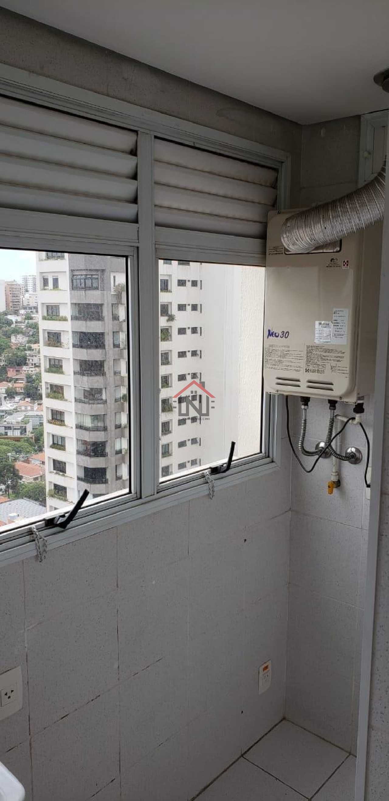 Apartamento Espaçoso com 2 Suítes e 2 Vagas na Vila Madalena