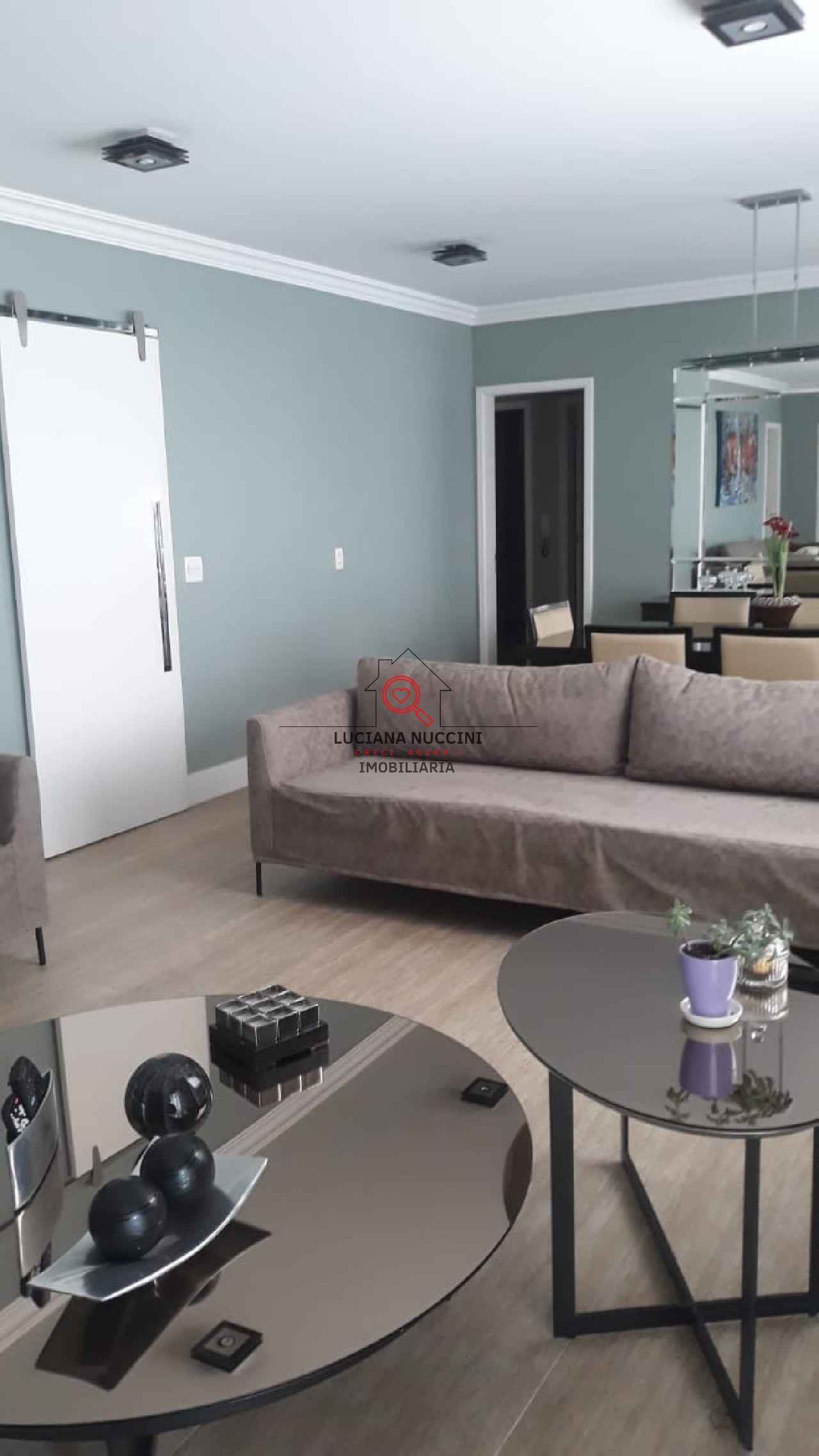 Apartamento de luxo com 3 suítes e 4 vagas na Vila Monumento, São Paulo-SP! 141m² de sofisticação e conforto.