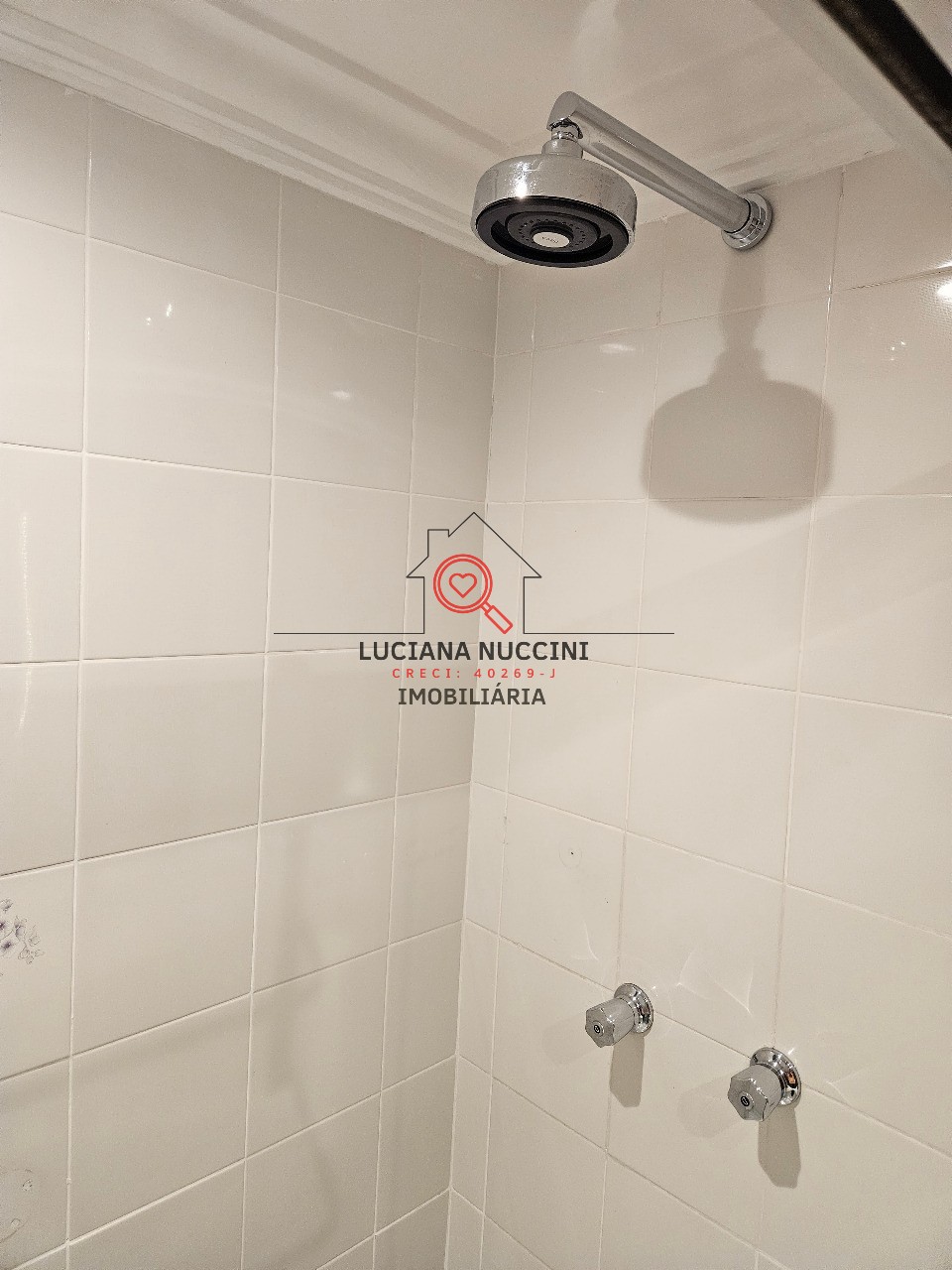 Apartamento de luxo no Jardim Paulista: 3 quartos, 1 suíte, 2 salas, 4 banheiros, 2 vagas, 175m² - São Paulo-SP