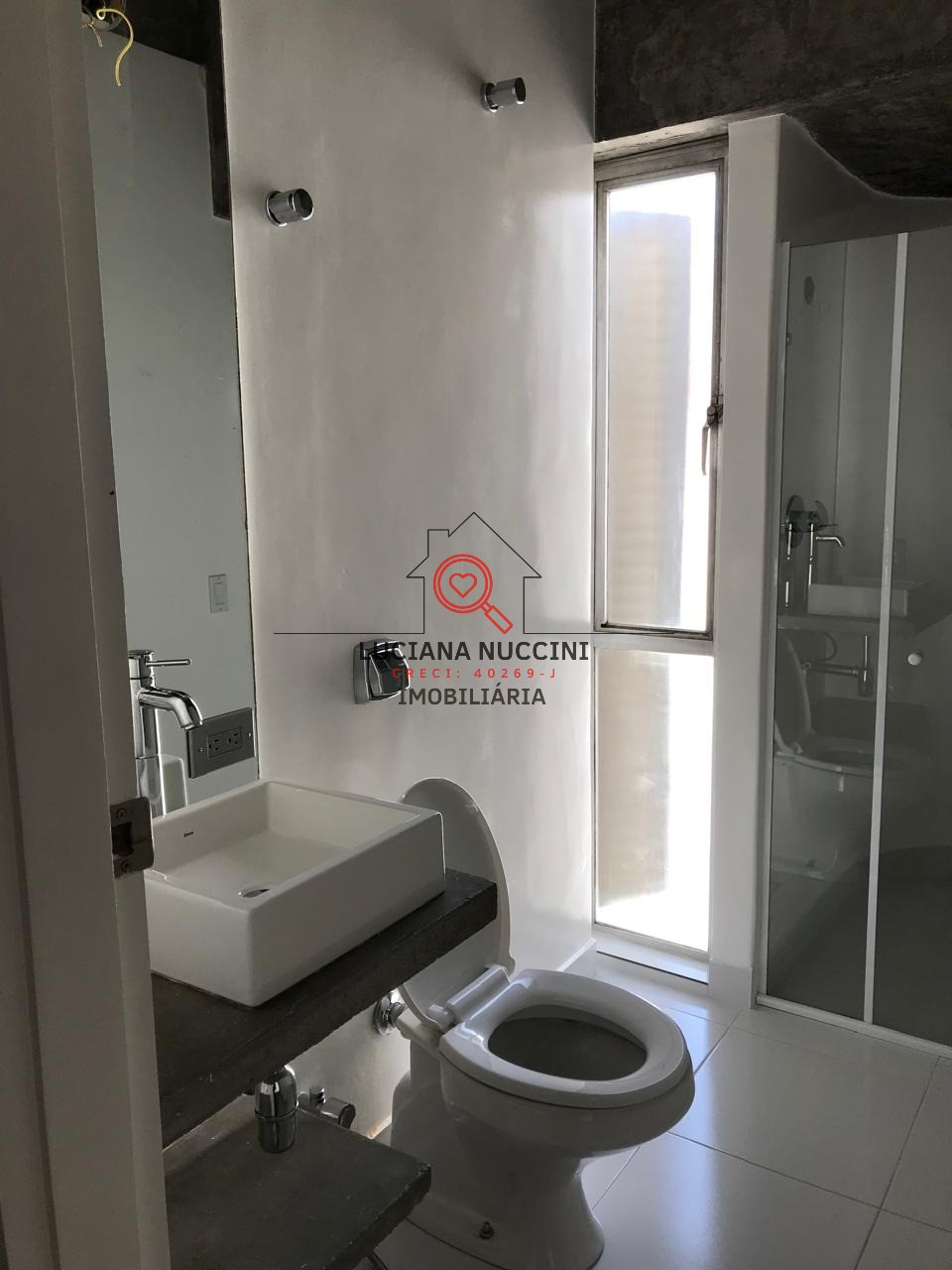 Apartamento de Luxo no Jardim Paulista: 3 Quartos, 1 Suíte, 147m² - Venda ou Locação em São Paulo-SP