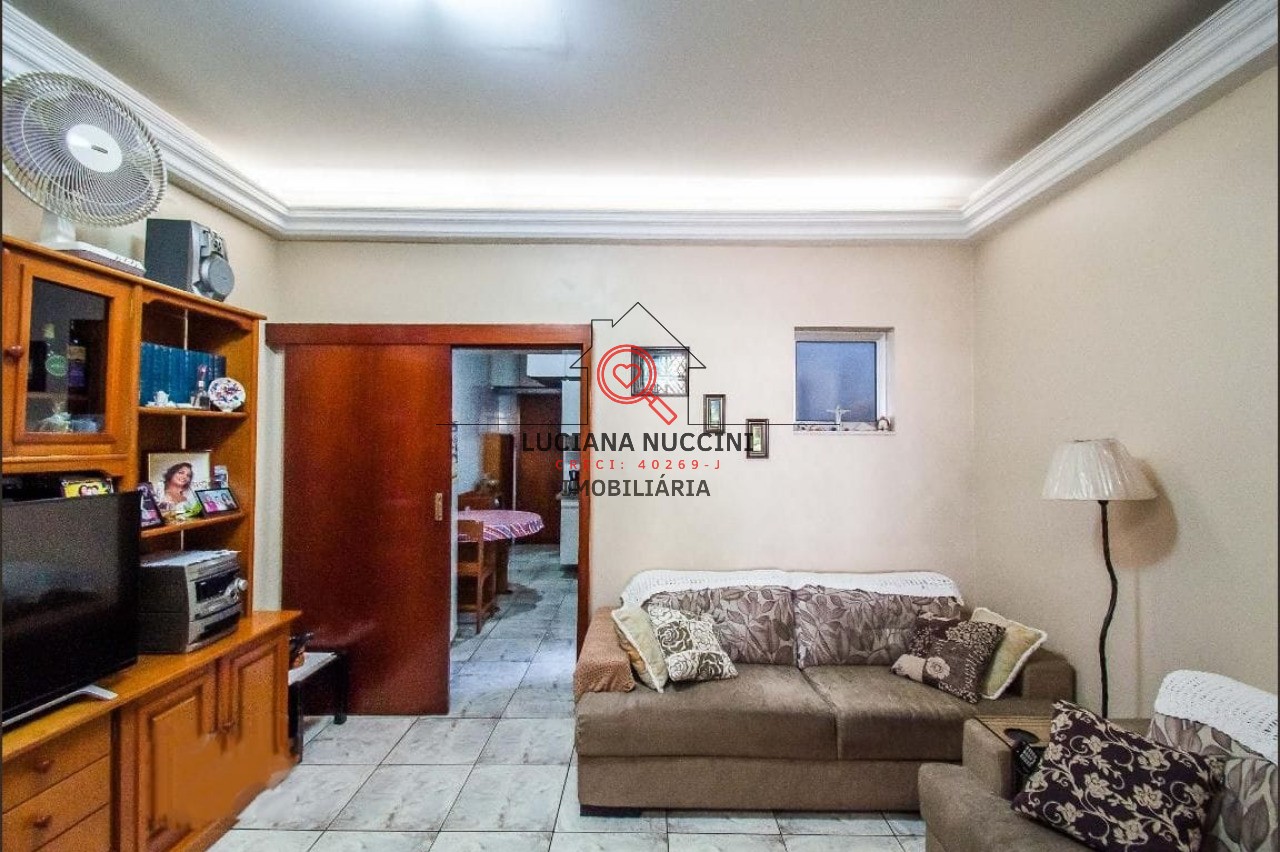Casa à venda em São Paulo-SP, bairro Ipiranga, 3 quartos, 2 banheiros, 2 vagas de garagem, 132,00 m² de área!