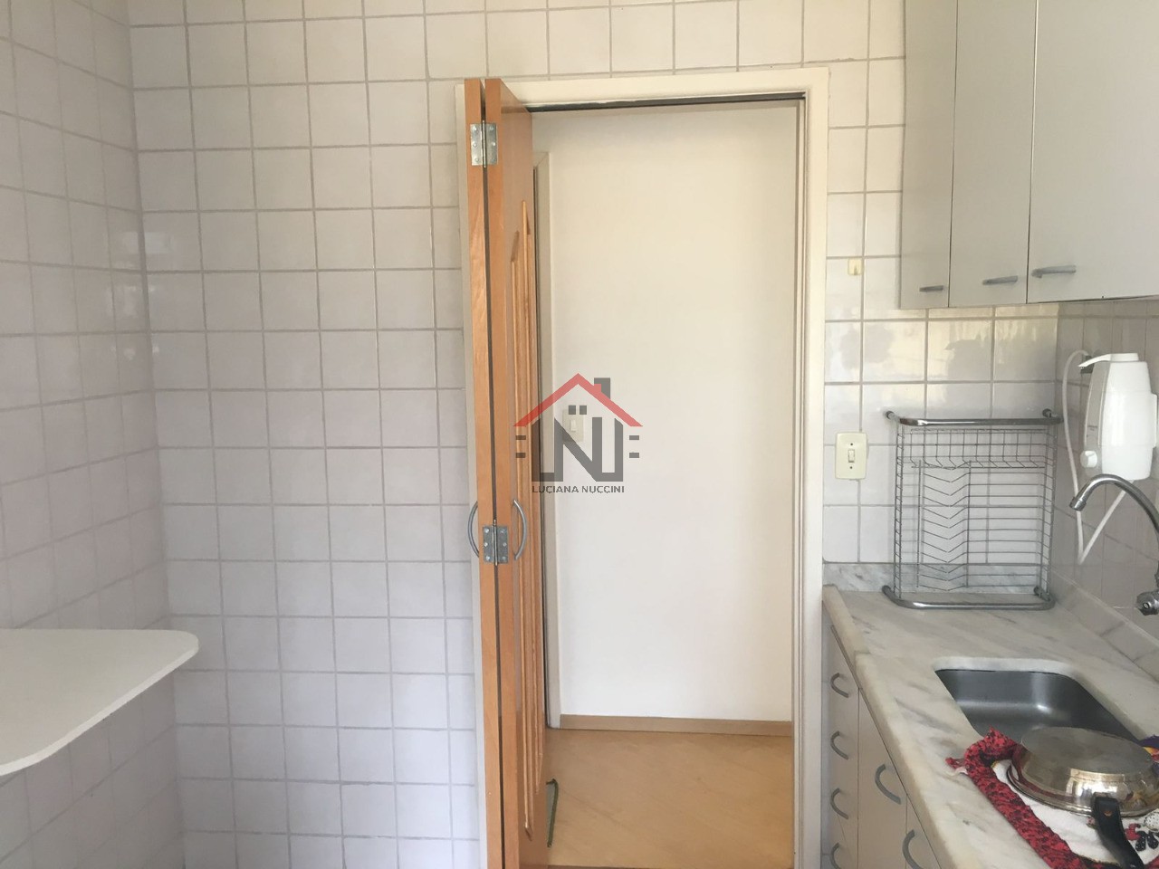 Apartamento à venda em São Paulo: 2 quartos, 1 sala, 2 banheiros e vaga na Vila Andrade, 52 m² de luxo!