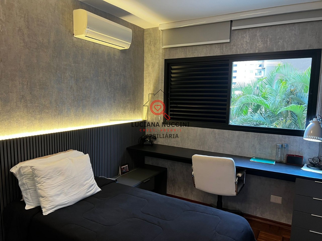 Apartamento de luxo à venda ou para locação em Indianópolis, São Paulo-SP: 3 quartos, 3 suítes, 2 salas, 3 vagas, 179m²
