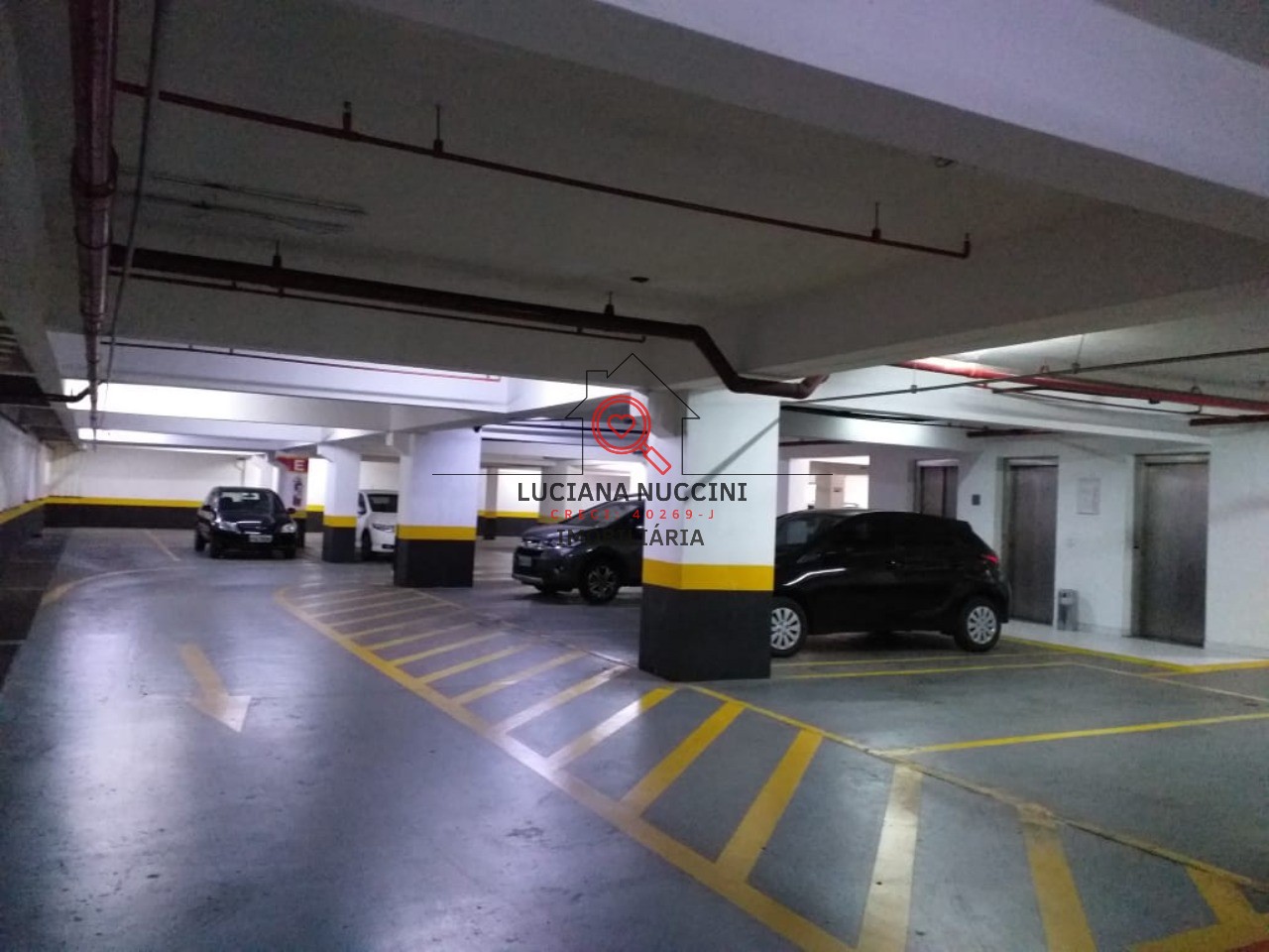 Conjunto Comercial na Liberdade - Ótima Localização