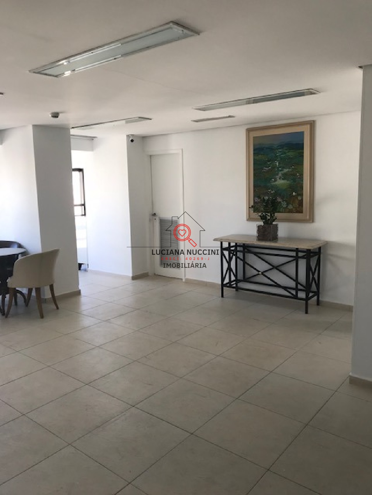 Imperdível oportunidade: Apartamento à venda em Cerqueira César, São Paulo-SP! 2 quartos, 1 suíte, 1 sala, 2 vagas de garagem, 92m².