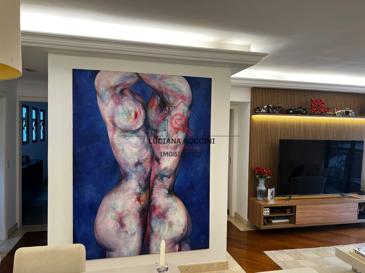 Apartamento de luxo à venda ou para locação em Indianópolis, São Paulo-SP: 3 quartos, 3 suítes, 2 salas, 3 vagas, 179m²