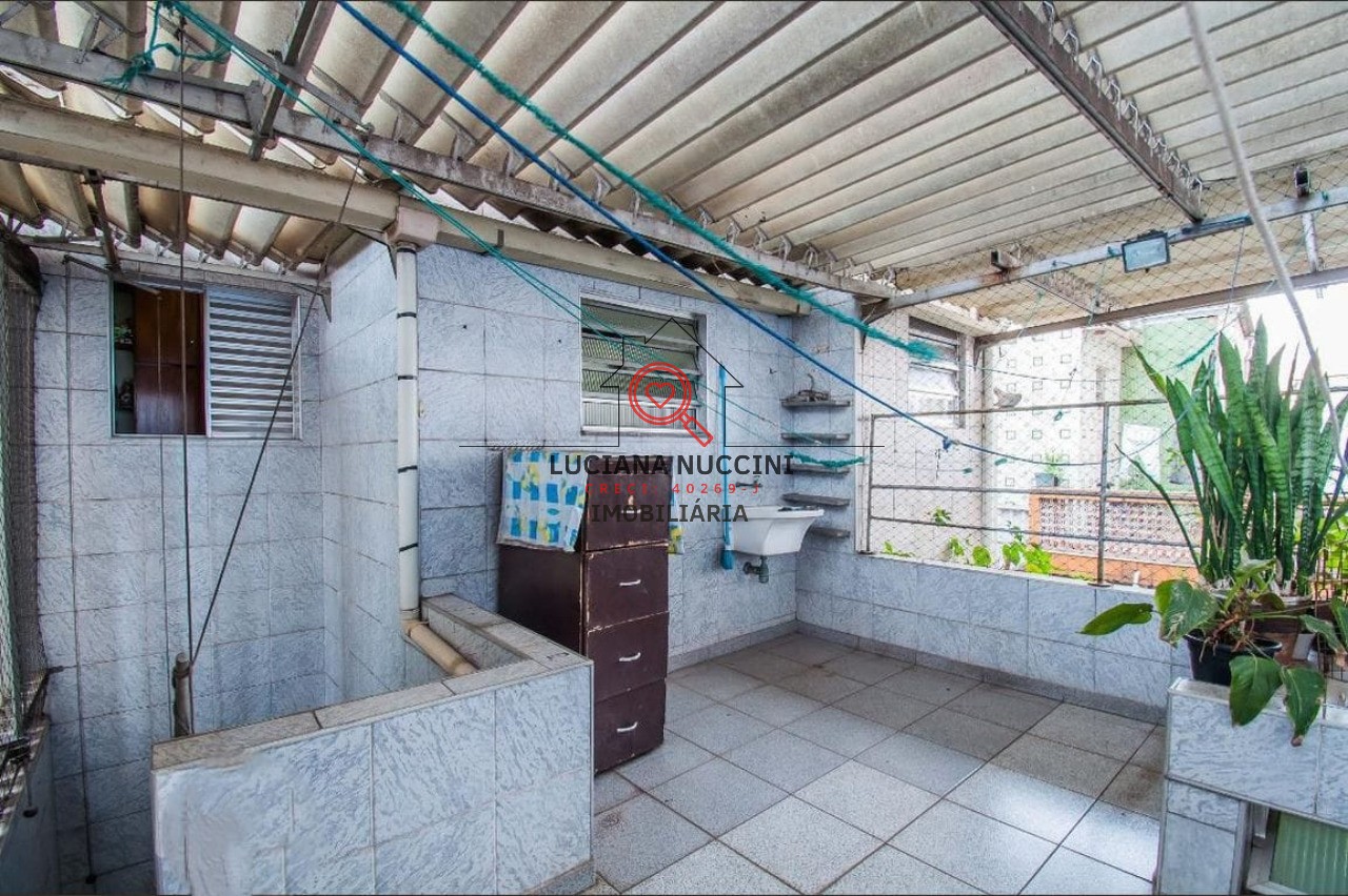 Casa à venda em São Paulo-SP, bairro Ipiranga, 3 quartos, 2 banheiros, 2 vagas de garagem, 132,00 m² de área!