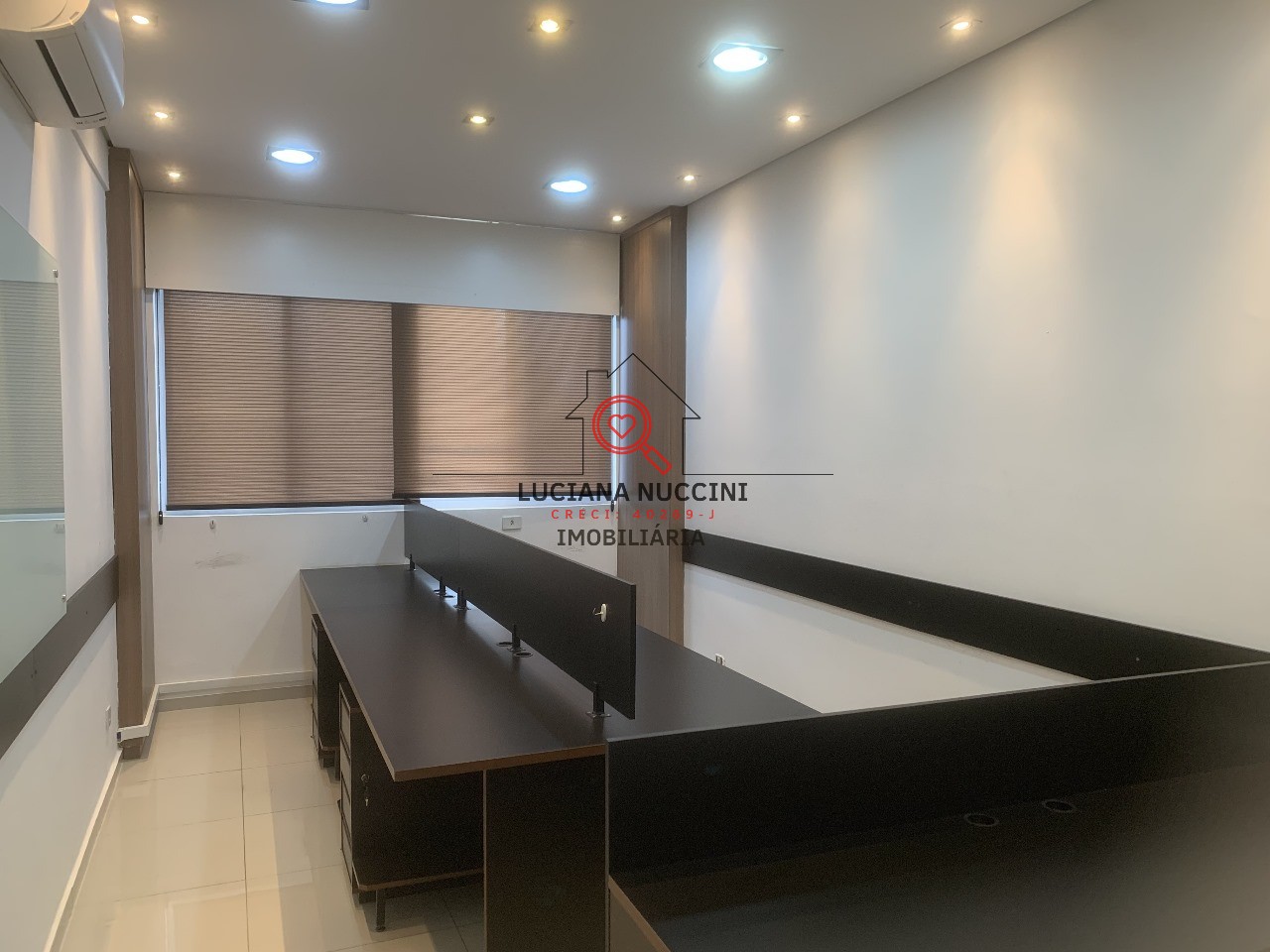 Conjunto Comercial à Venda ou Locação na Bela Vista, São Paulo-SP: 3 Salas, 2 Banheiros, 1 Vaga de Garagem, 108,05m² de Área