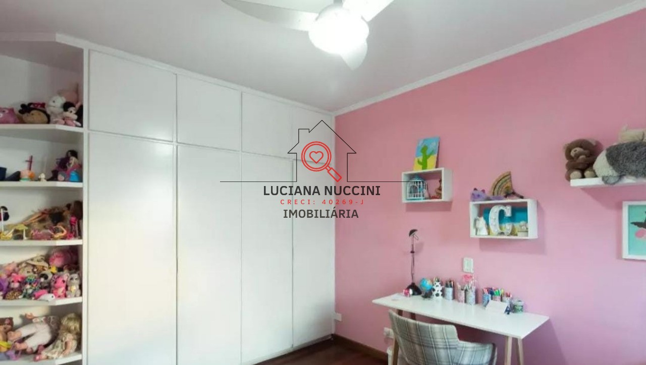 Apartamento à venda em Moema - SP: 4 quartos, 3 suítes, 4 vagas e 240m² de área! Venha conferir!