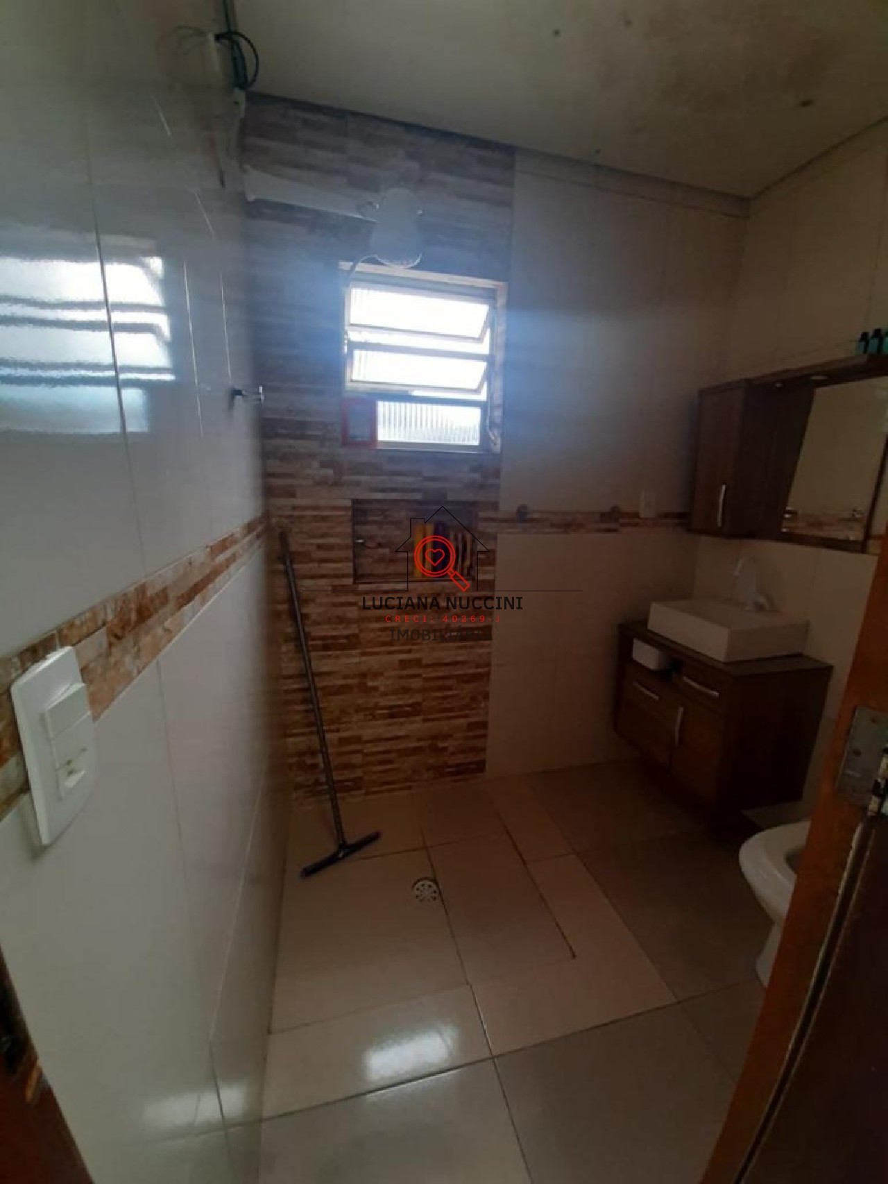 Casa térrea - com 2 casas