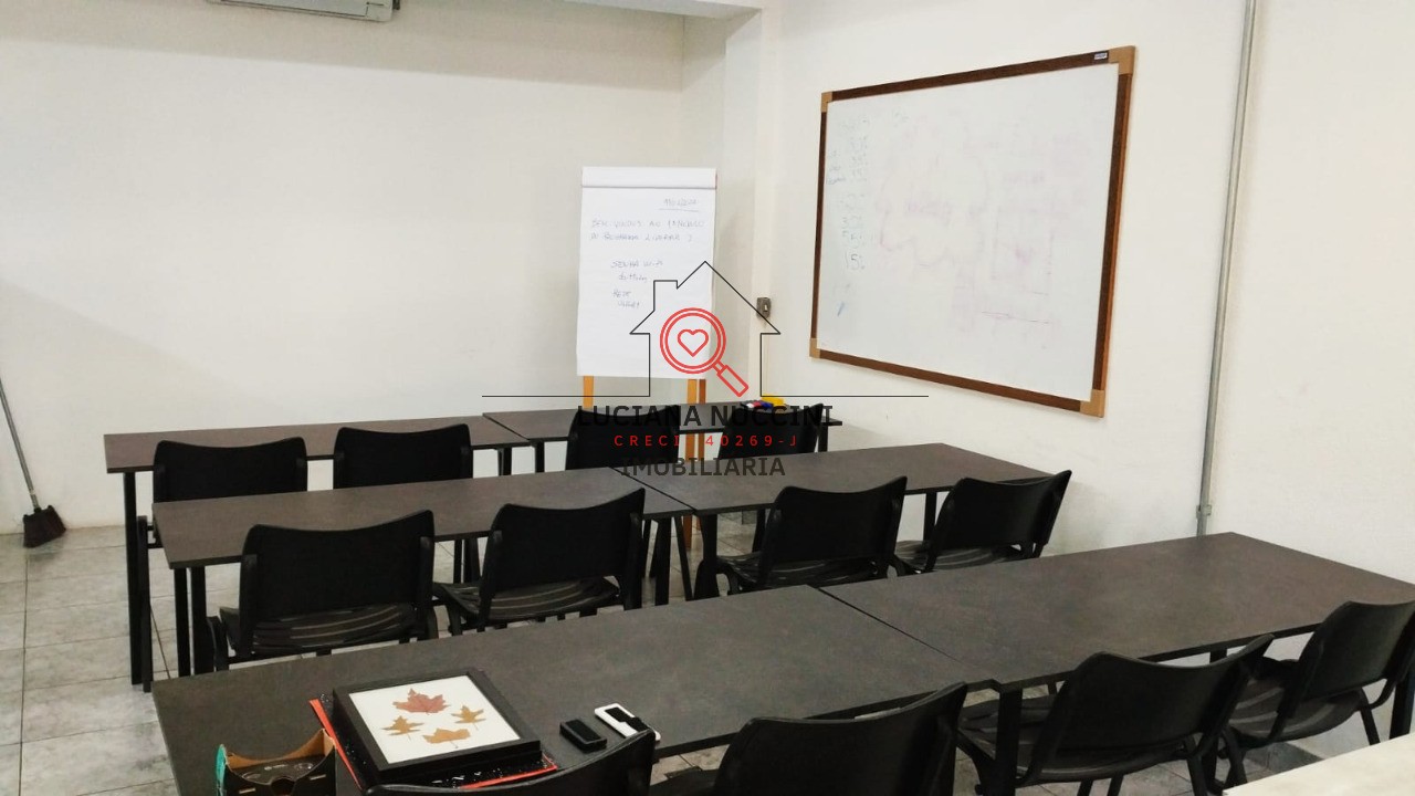 Conjunto Comercial de Alto Padrão na Vila Mariana, São Paulo-SP: 1 sala, 2 banheiros, 180m² de Área!
