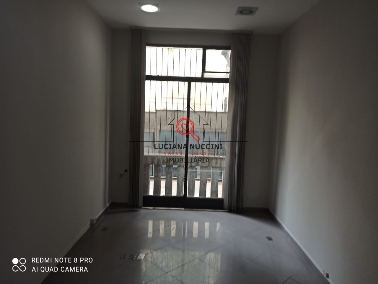Conjunto comercial no centro de são paulo, próximo ao metrô 