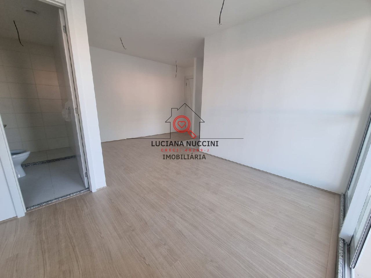 Espaçoso Apartamento com 3 Dormitórios e Excelentes Comodidades