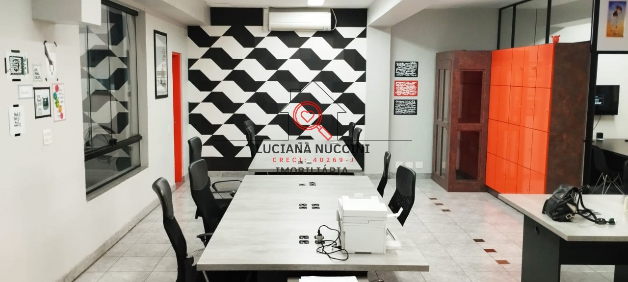 Conjunto Comercial de Alto Padrão na Vila Mariana, São Paulo-SP: 1 sala, 2 banheiros, 180m² de Área!