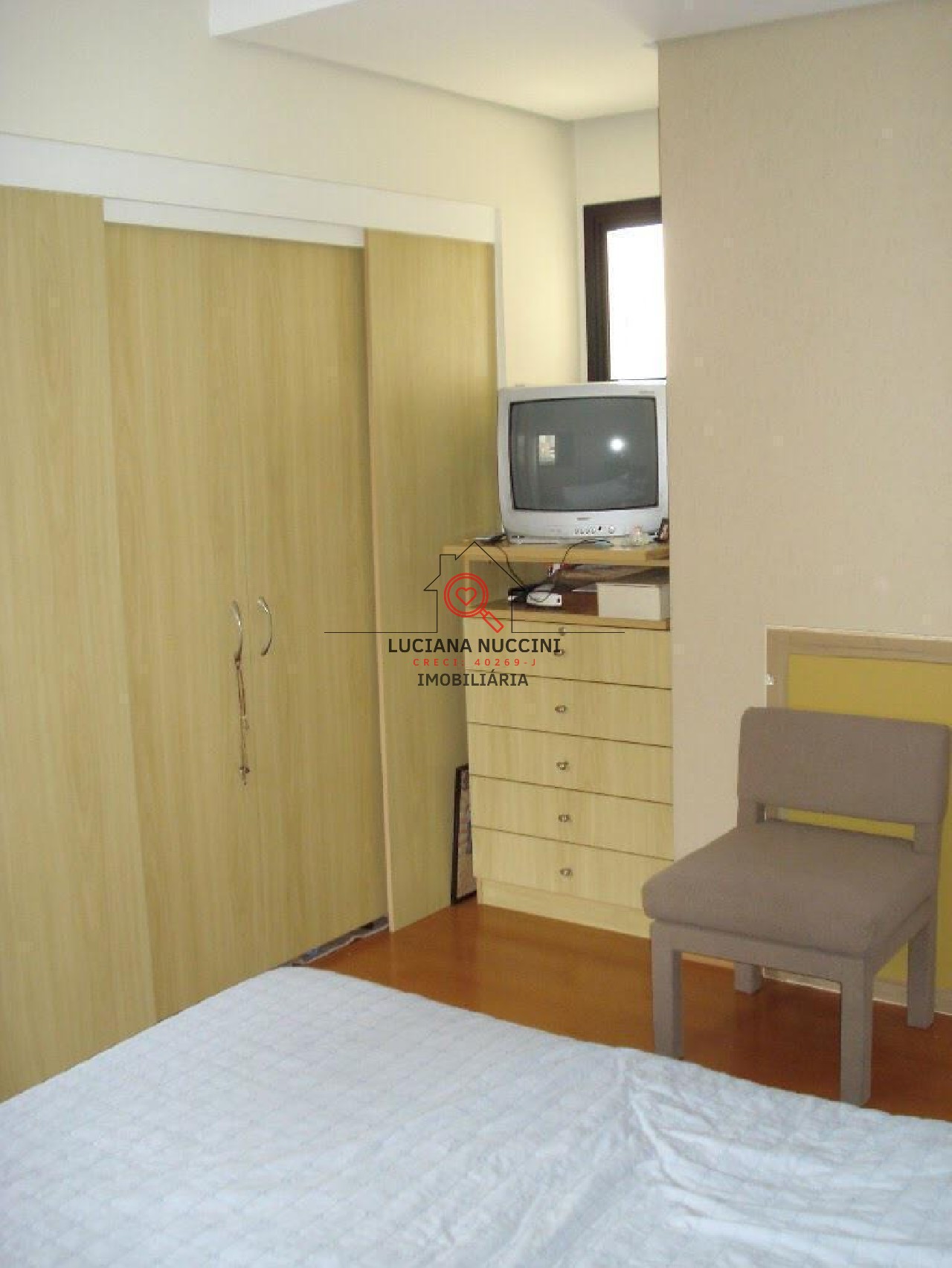 Apartamento à venda em São Paulo-SP, Campo Belo: 3 quartos, 1 suíte, 2 salas, 2 vagas, 190 m² de luxo!