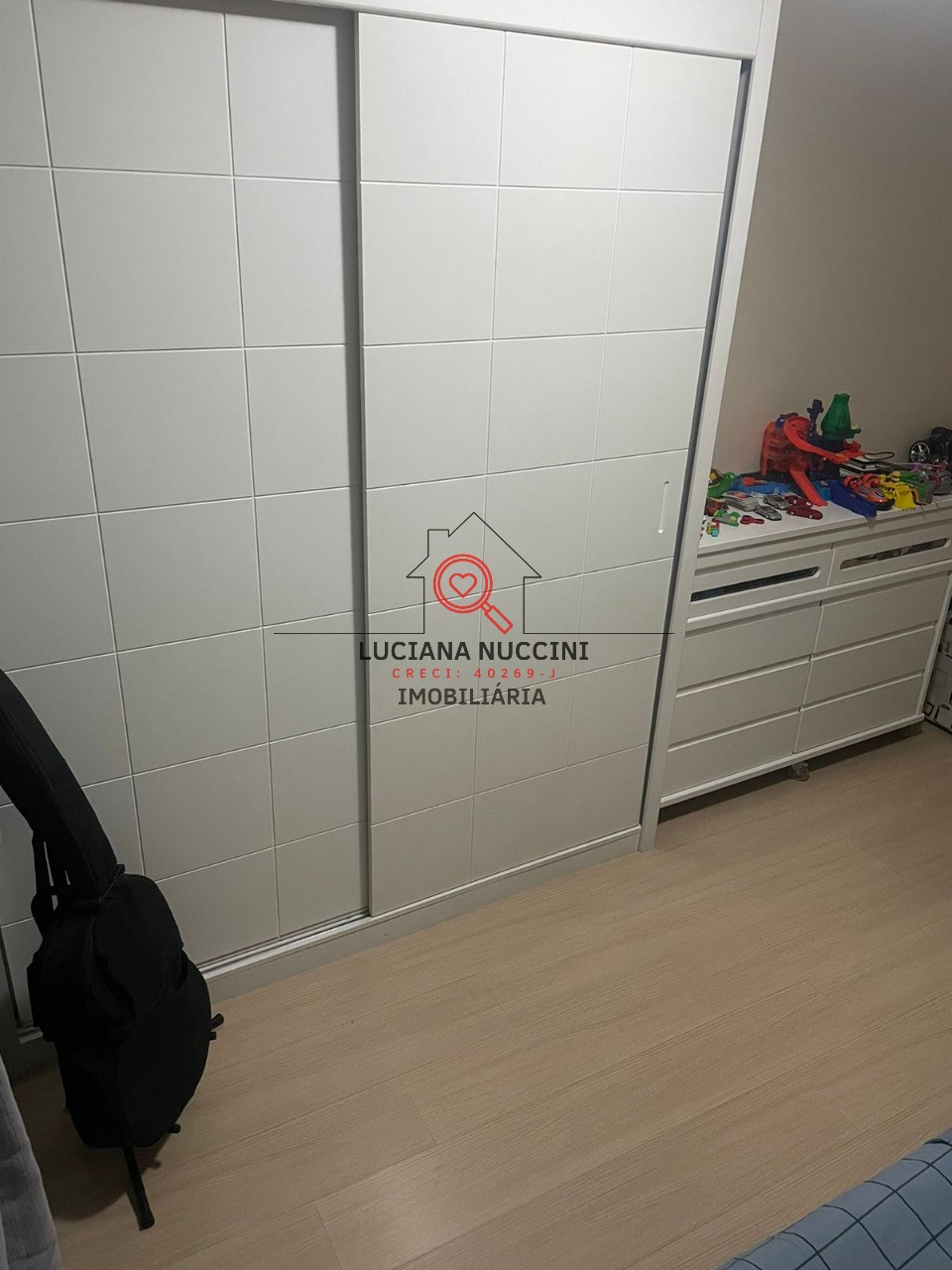 Apartamento à venda em São Paulo-SP, Vila Fachini: 2 quartos, 2 salas, 1 banheiro, 1 vaga, 69m² de área. Aproveite!