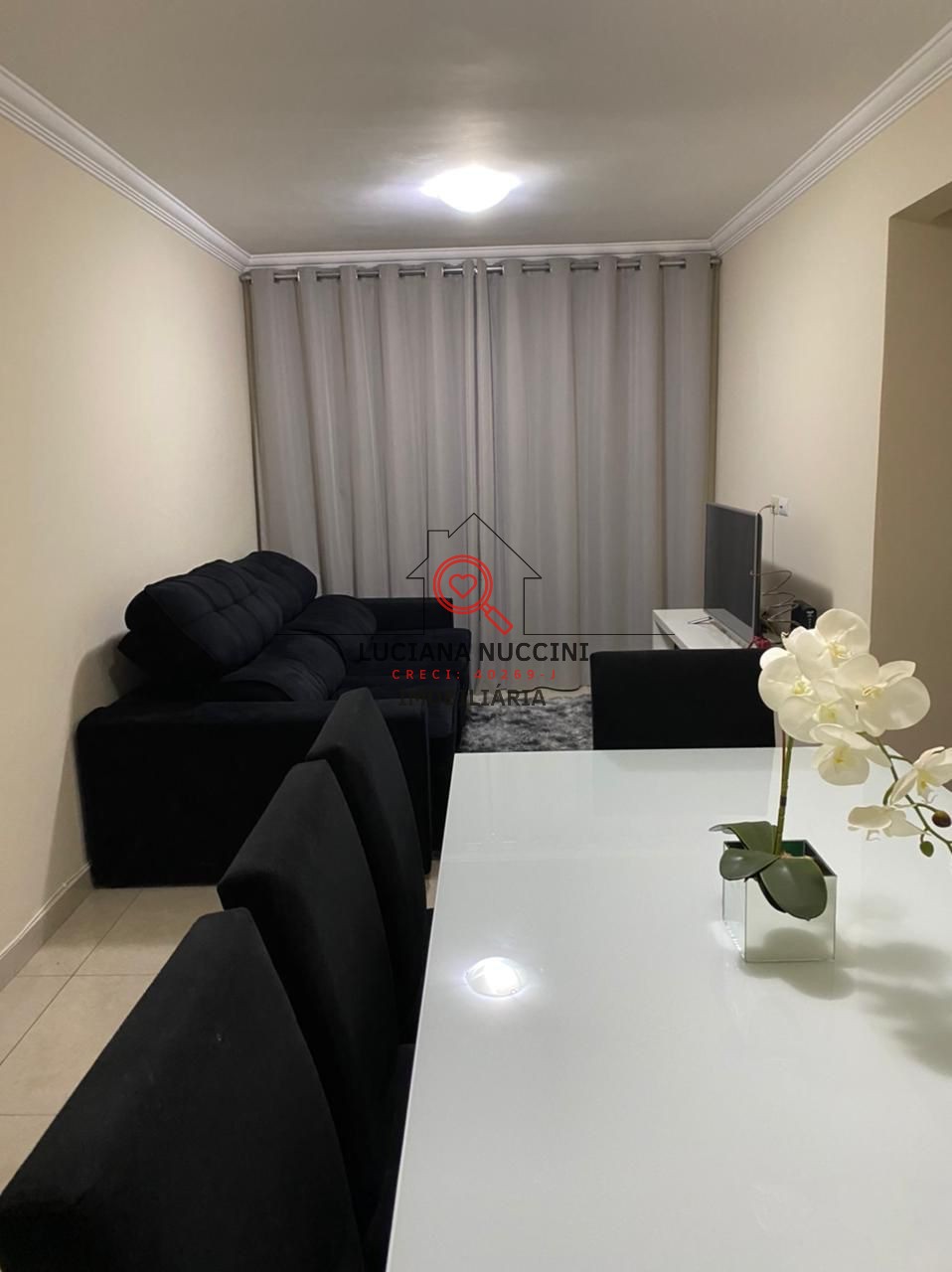 Apartamento à venda em São Paulo-SP, Vila Fachini: 2 quartos, 2 salas, 1 banheiro, 1 vaga, 69m² de área. Aproveite!