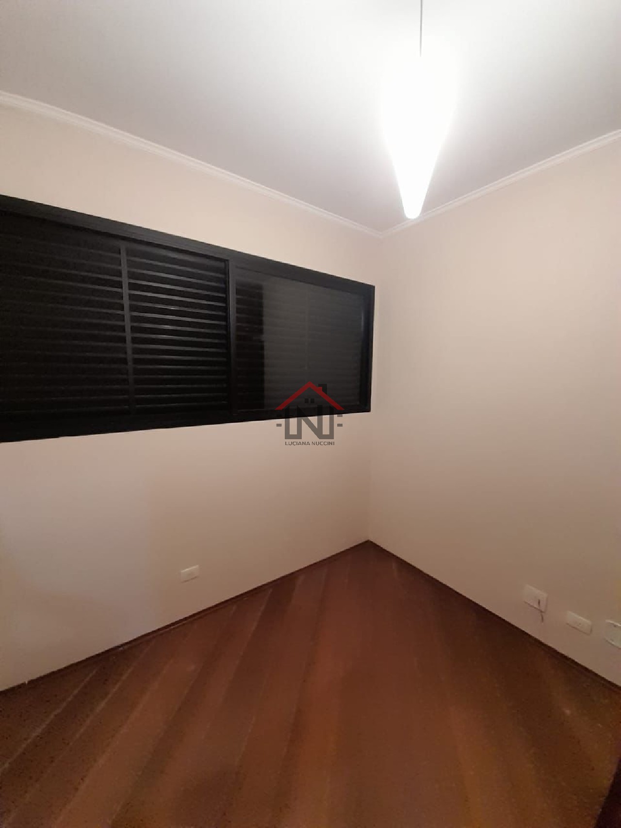 Apartamento de 3 quartos com suíte, 2 banheiros e 2 vagas de garagem em São João Clímaco, São Paulo!