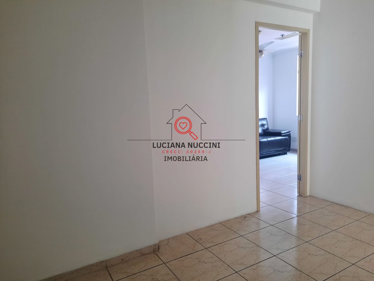 Conjunto comercial para locação na Vila Nova Conceição, São Paulo-SP: 2 banheiros, 3 vagas de garagem, 63m² de área.