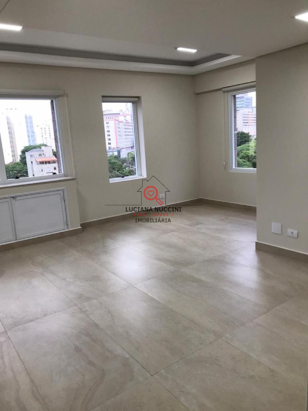 Conjunto comercial na liberdade - ótima localização