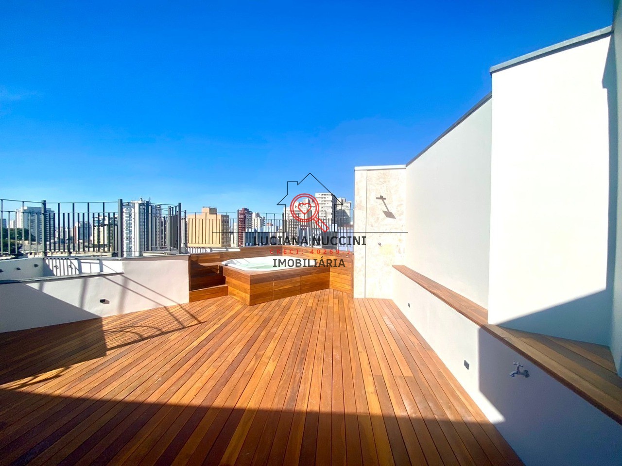 Cobertura de Luxo na Vila Mariana: 3 Quartos, 1 Suíte, 3 Banheiros, 3 Vagas de Garagem, 377m² de Pura Elegância em SP