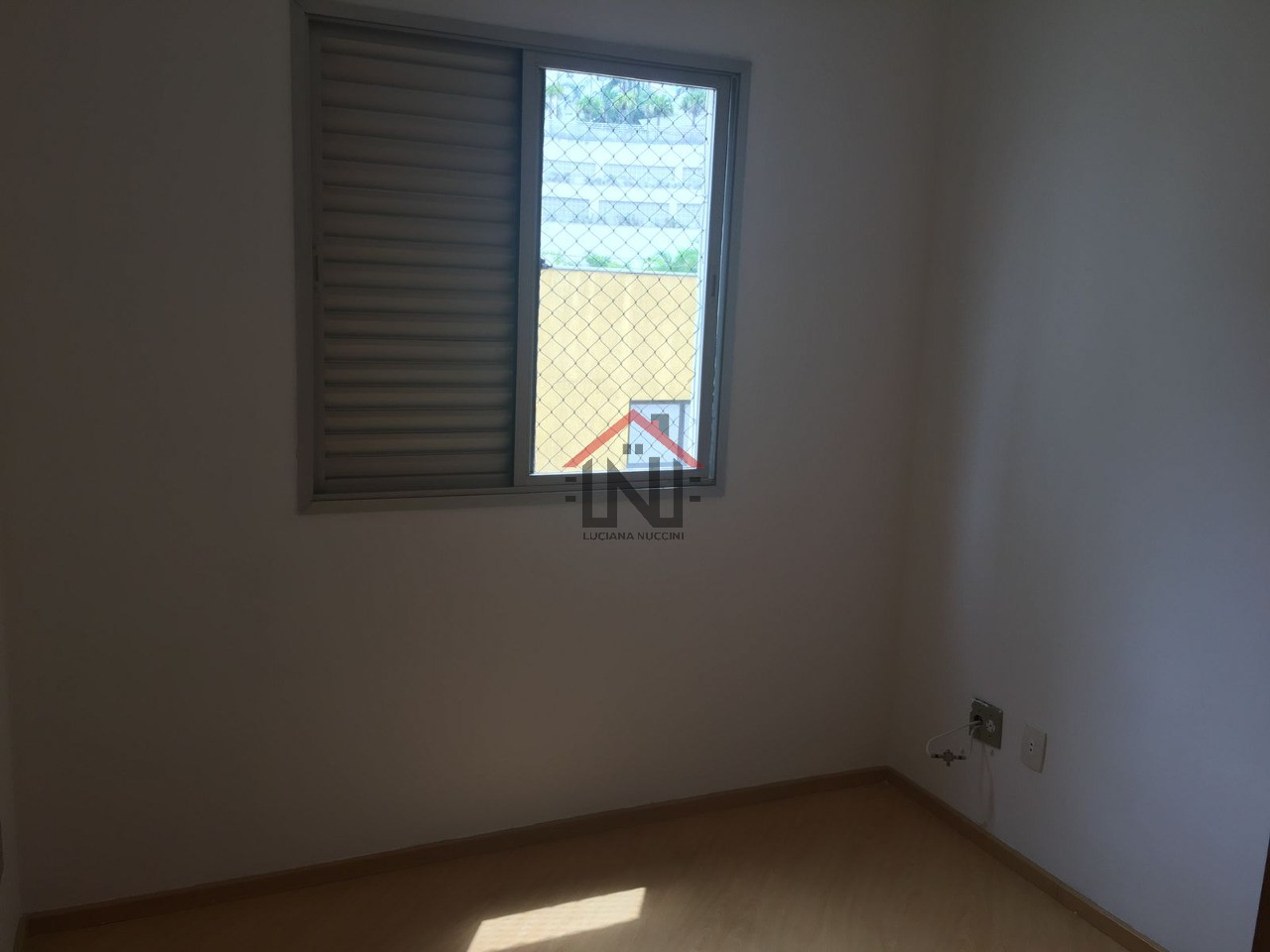 Apartamento à venda em São Paulo: 2 quartos, 1 sala, 2 banheiros e vaga na Vila Andrade, 52 m² de luxo!