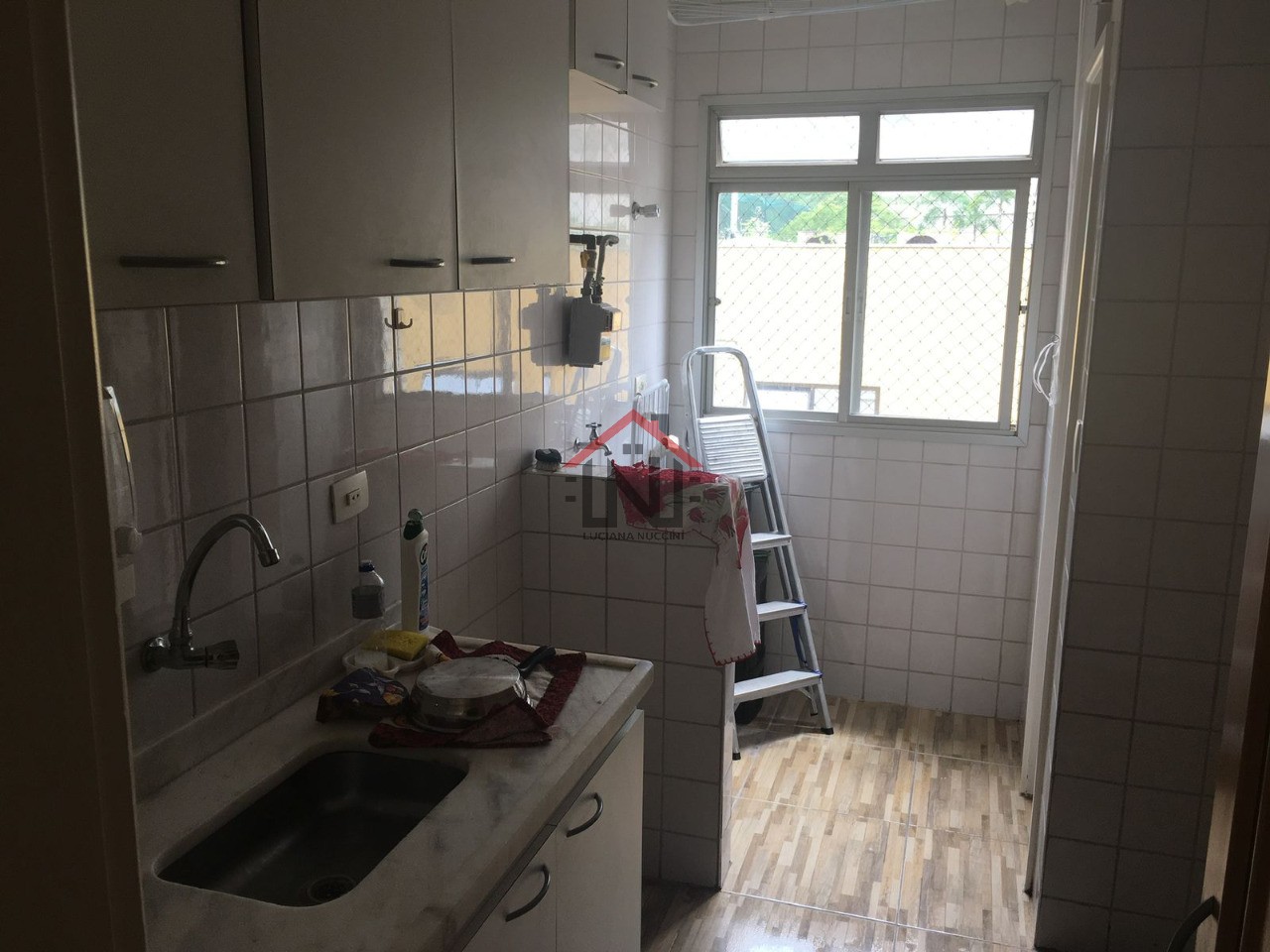 Apartamento à venda em São Paulo: 2 quartos, 1 sala, 2 banheiros e vaga na Vila Andrade, 52 m² de luxo!