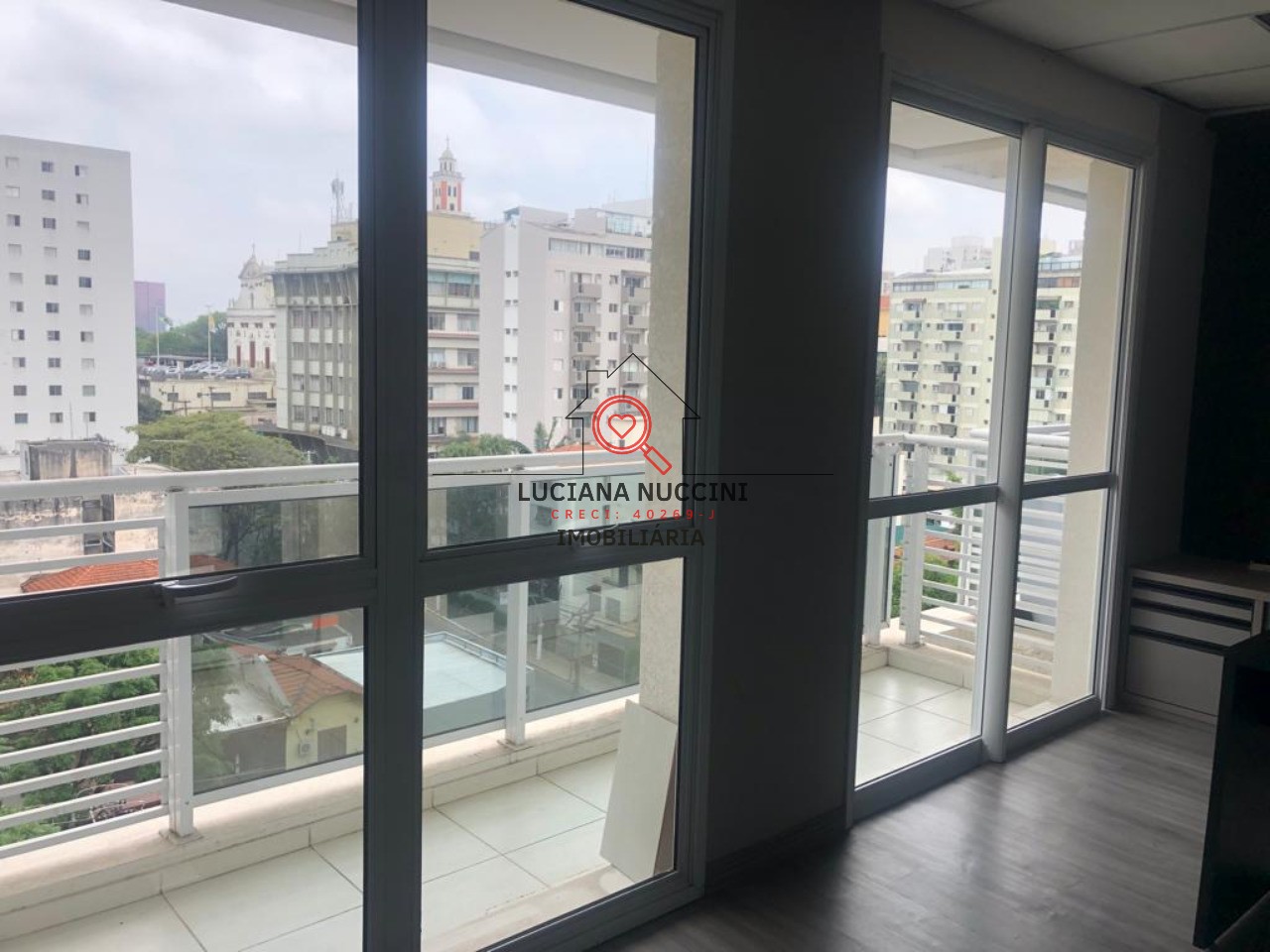 Oportunidade única: Sala comercial à venda em Pinheiros, SP - 1 sala, 2 banheiros, 1 vaga, 42m². Invista já!