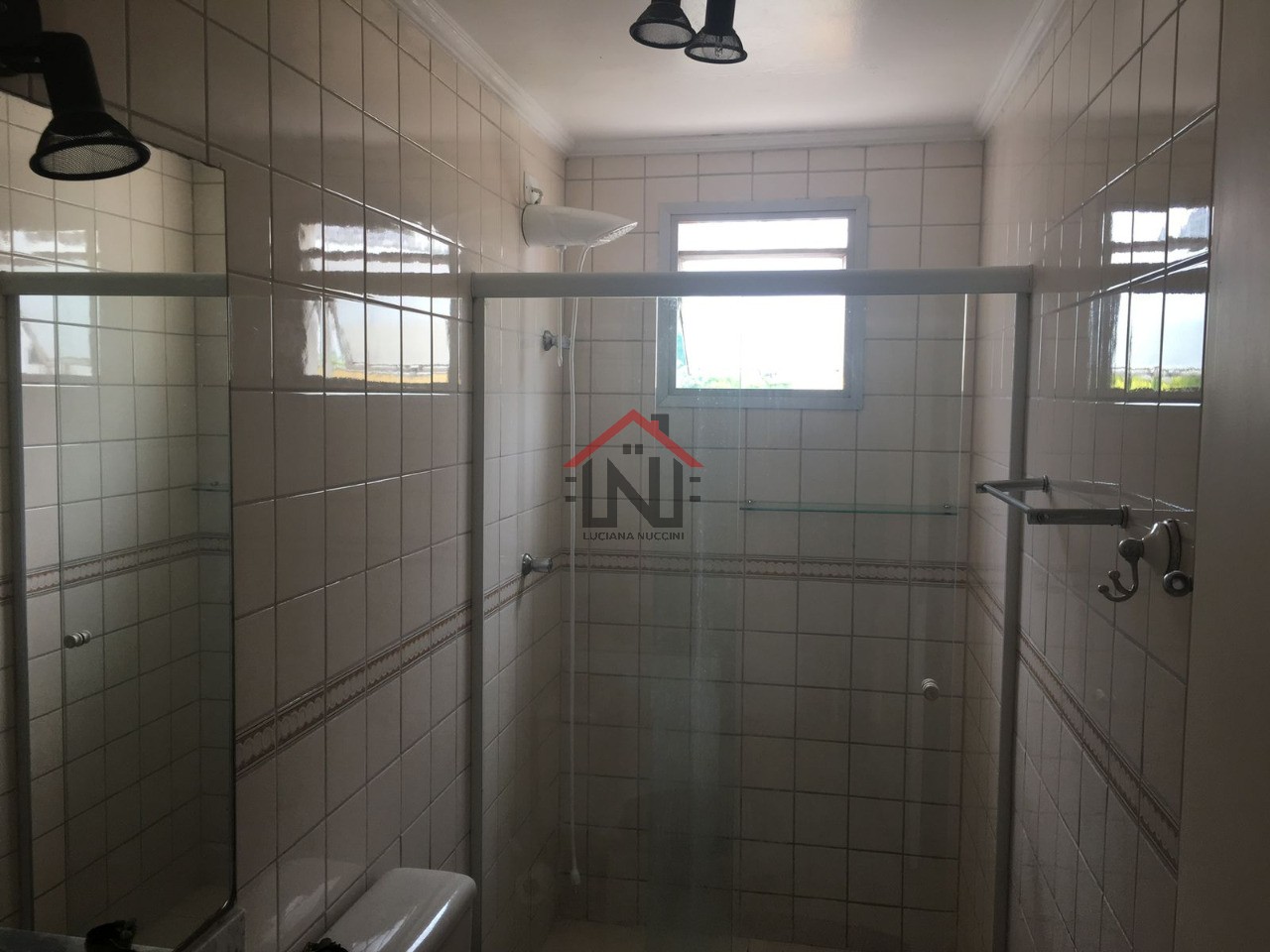 Apartamento à venda em São Paulo: 2 quartos, 1 sala, 2 banheiros e vaga na Vila Andrade, 52 m² de luxo!