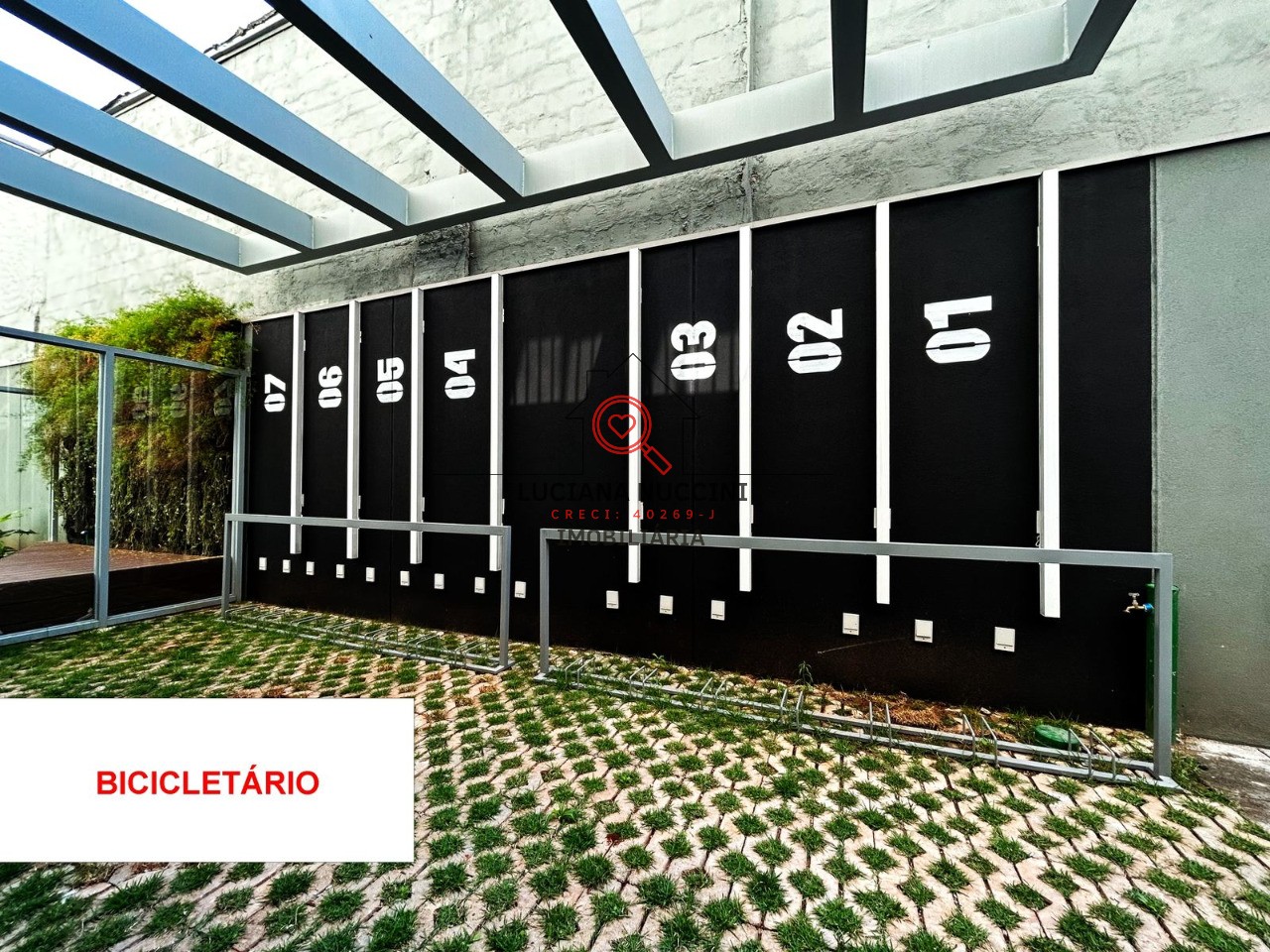Apartamento de 1 Dormitório em Bairro Nobre - Localização Privilegiada e Condomínio com Inclusos - Pet Place, Academia e Mais!