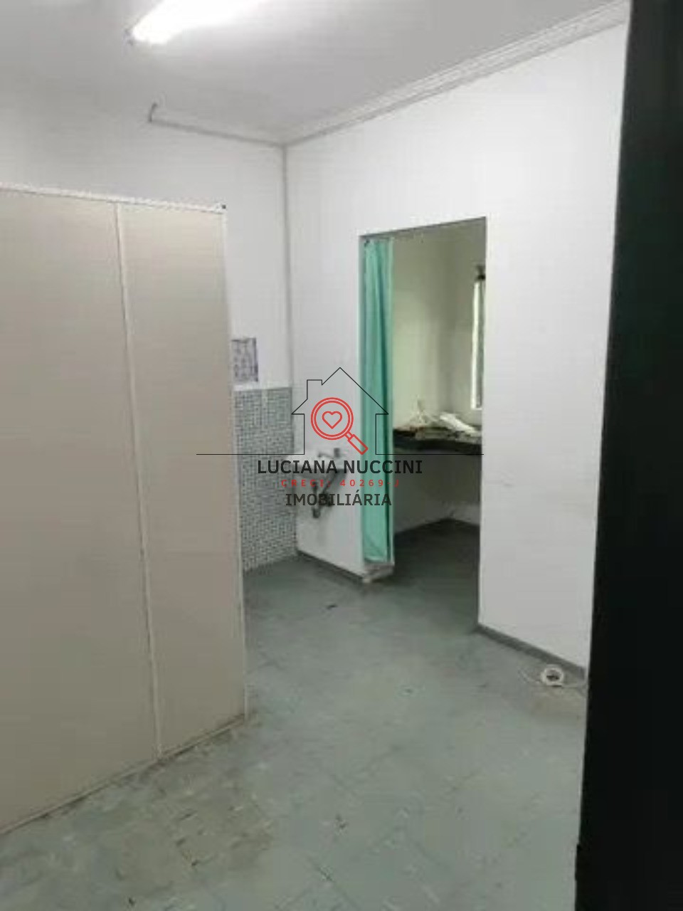 Conjunto Comercial para Locação na Saúde, São Paulo-SP: Espaço de 160m² para o Sucesso do seu Negócio!