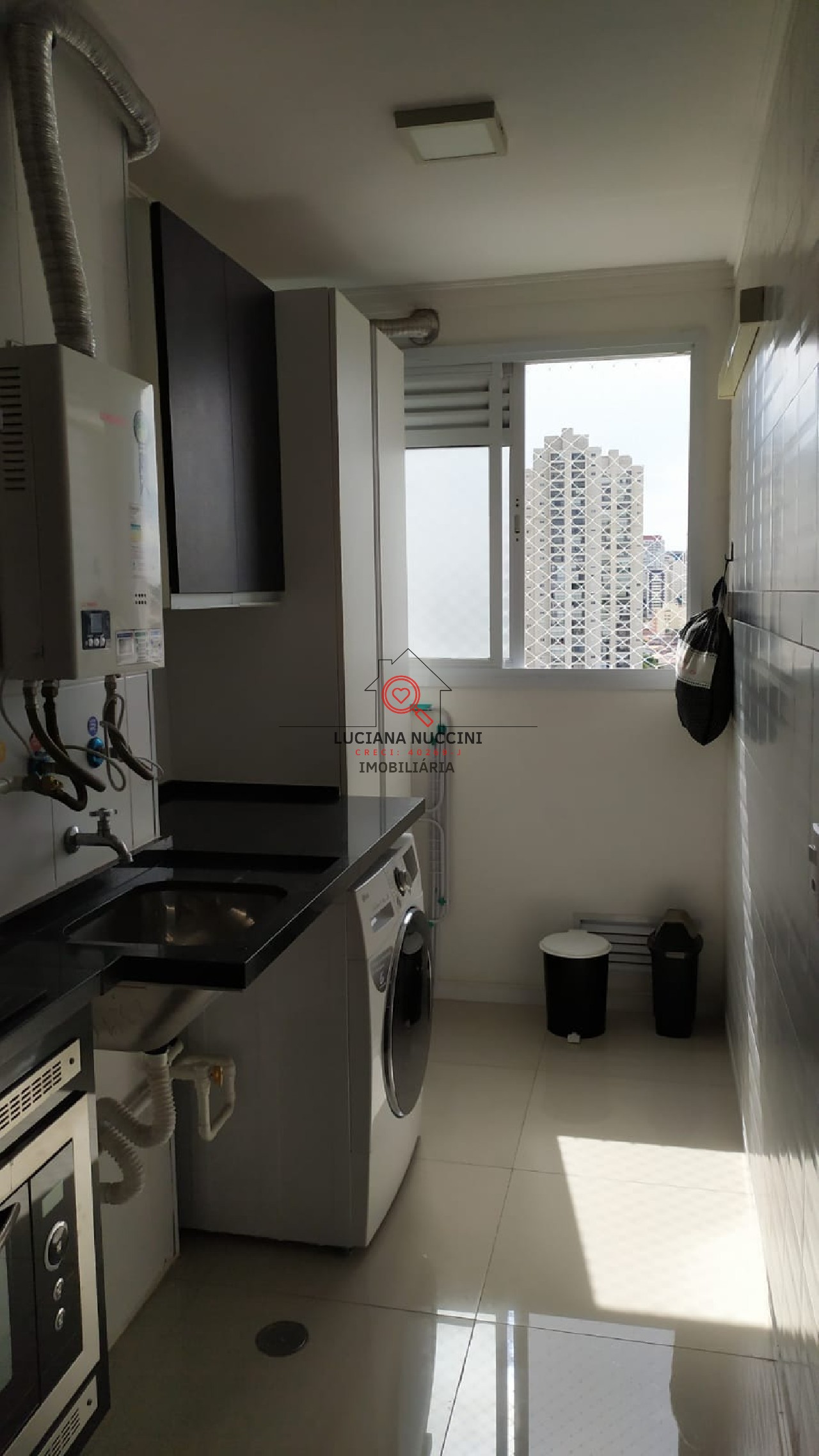 Apartamento à venda na Saúde, São Paulo-SP: 2 quartos, 1 suíte, sala, 2 banheiros, 1 vaga de garagem, 57m². Aproveite!