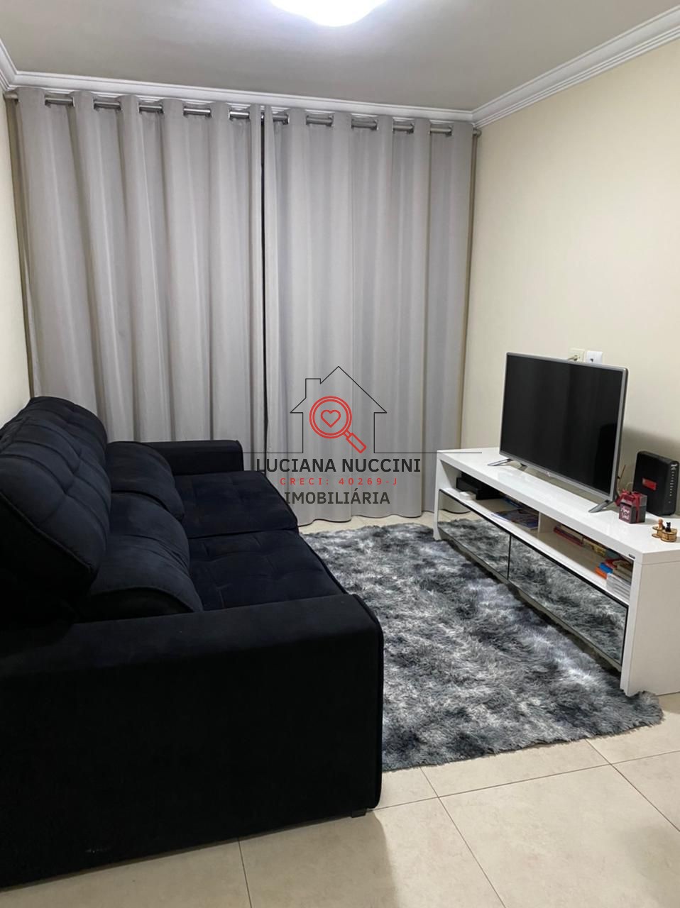 Apartamento à venda em São Paulo-SP, Vila Fachini: 2 quartos, 2 salas, 1 banheiro, 1 vaga, 69m² de área. Aproveite!