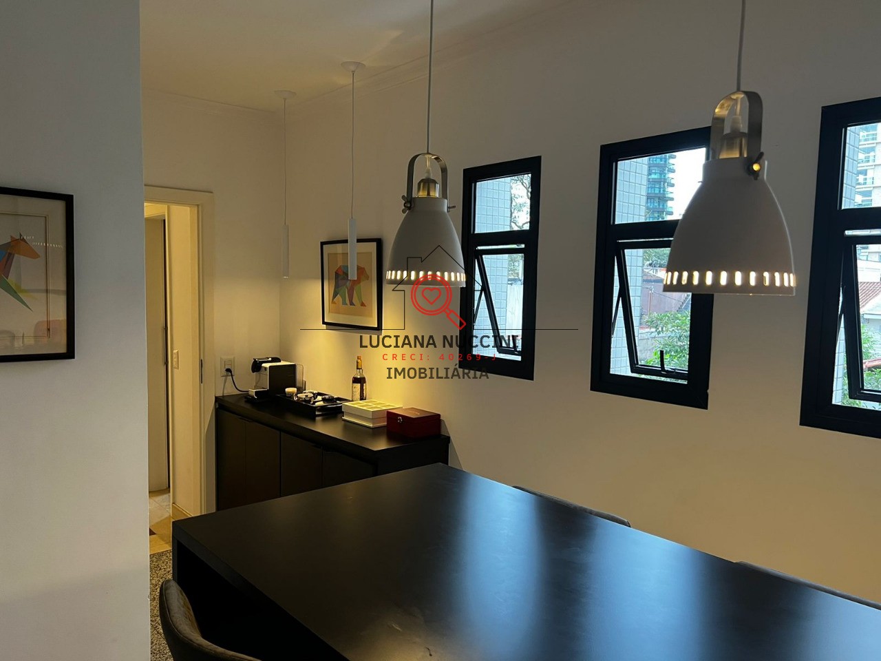 Apartamento de luxo à venda ou para locação em Indianópolis, São Paulo-SP: 3 quartos, 3 suítes, 2 salas, 3 vagas, 179m²